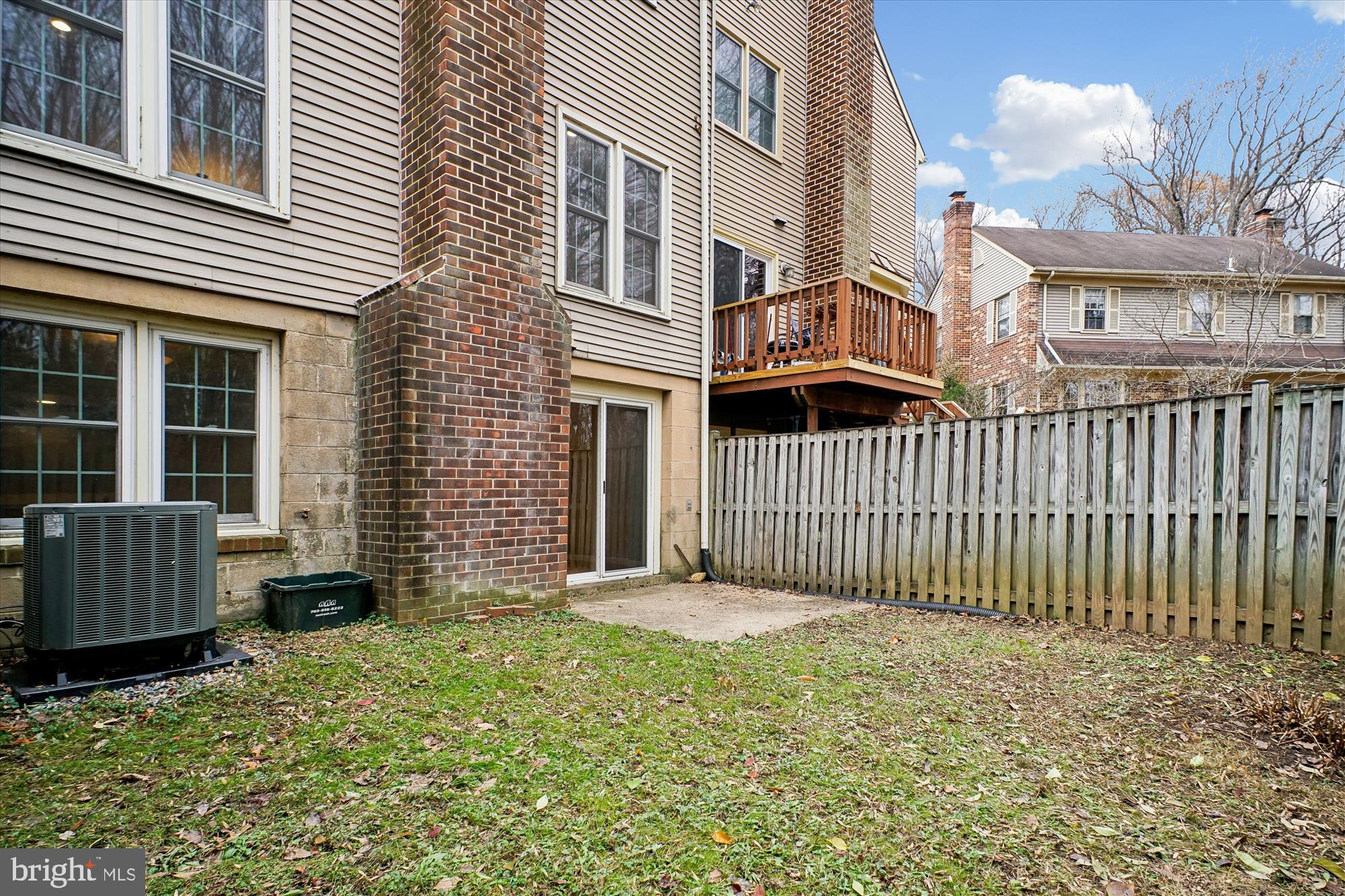 COUNTRY CREEK - Residential