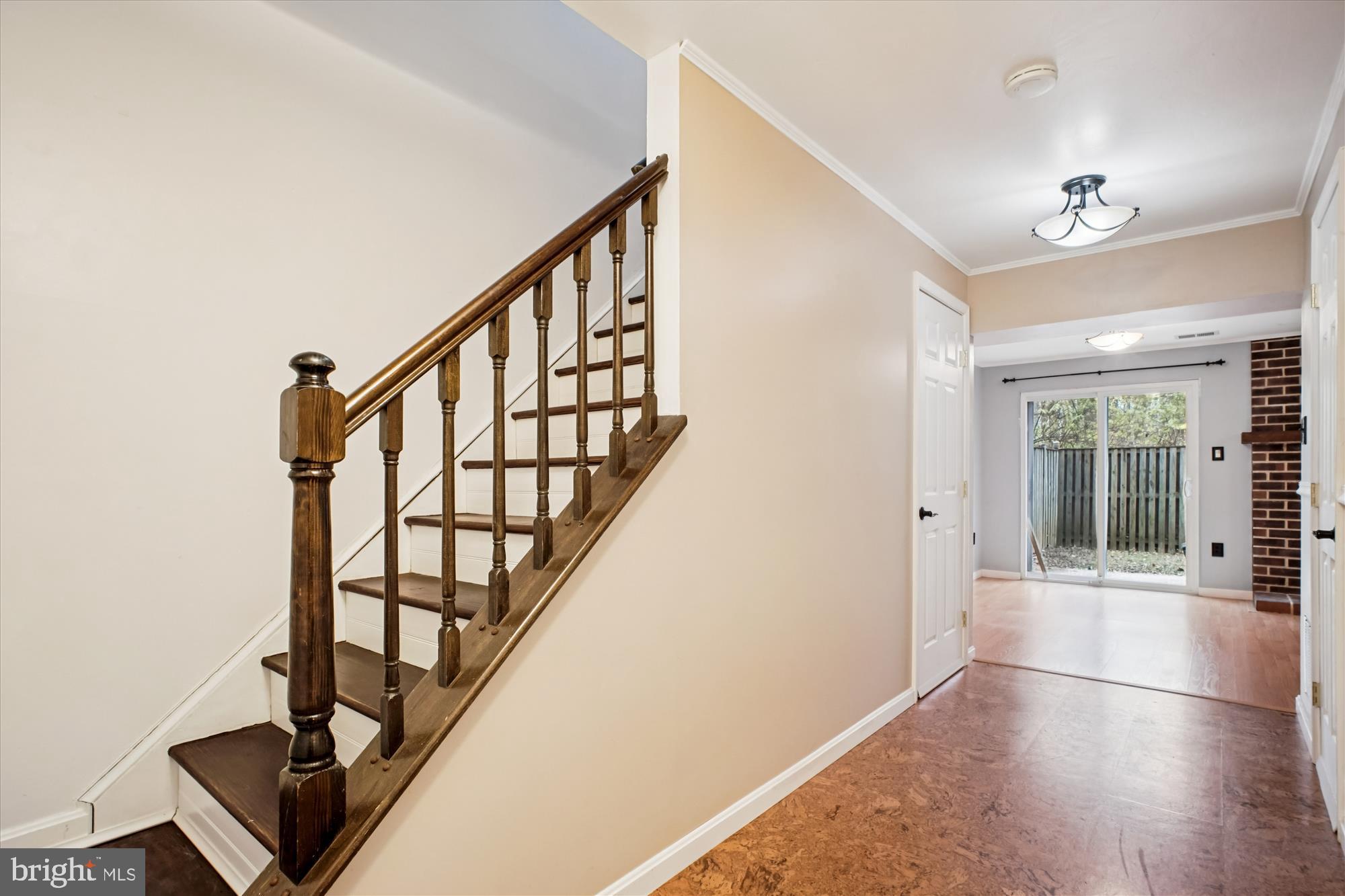 COUNTRY CREEK - Residential