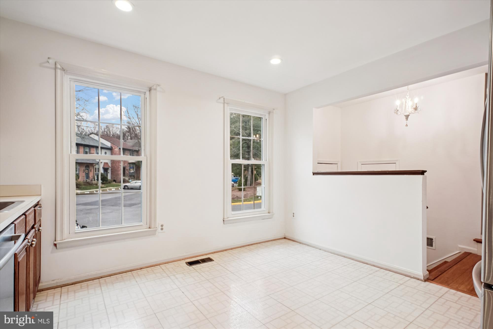 COUNTRY CREEK - Residential