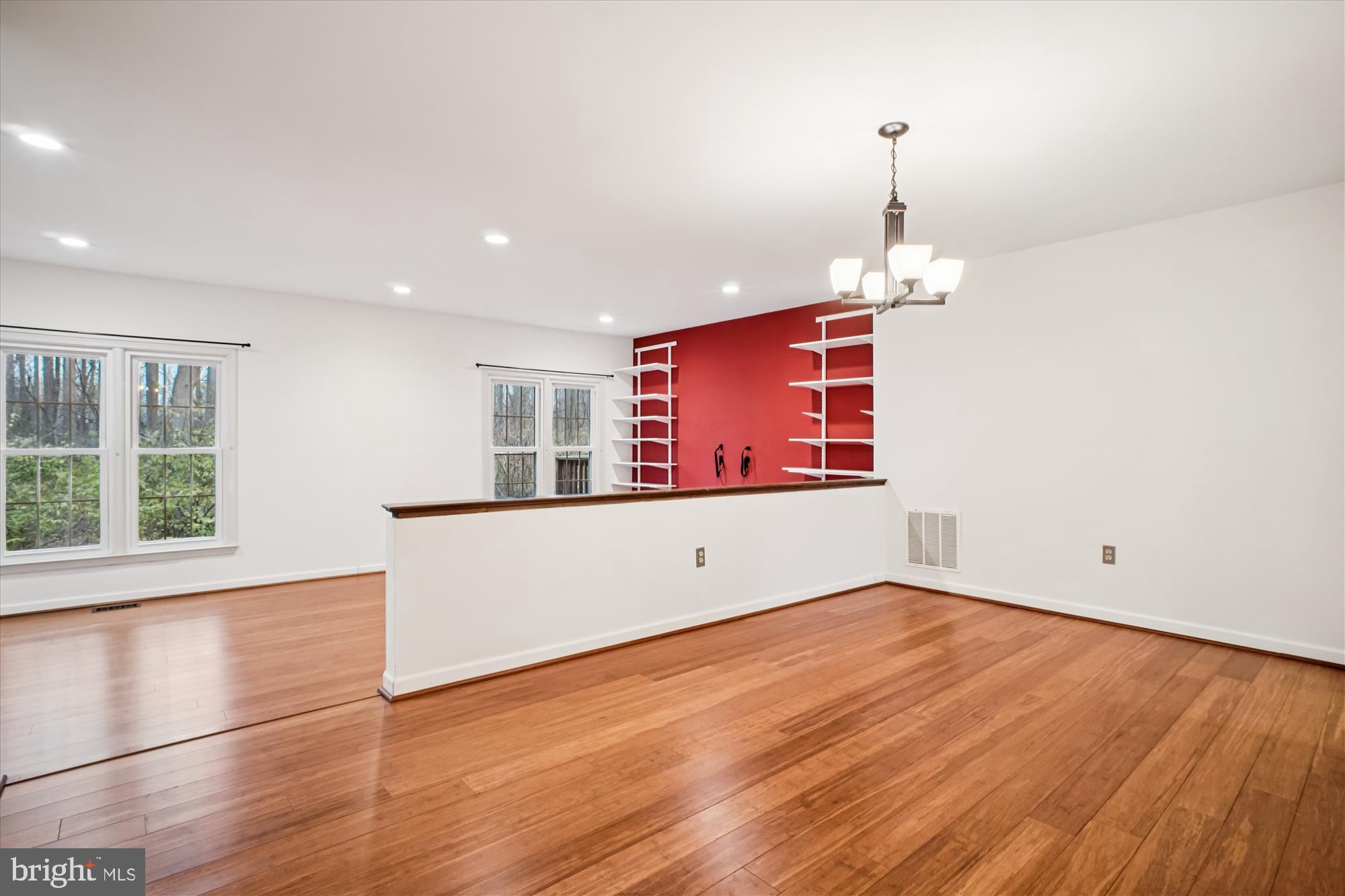 COUNTRY CREEK - Residential