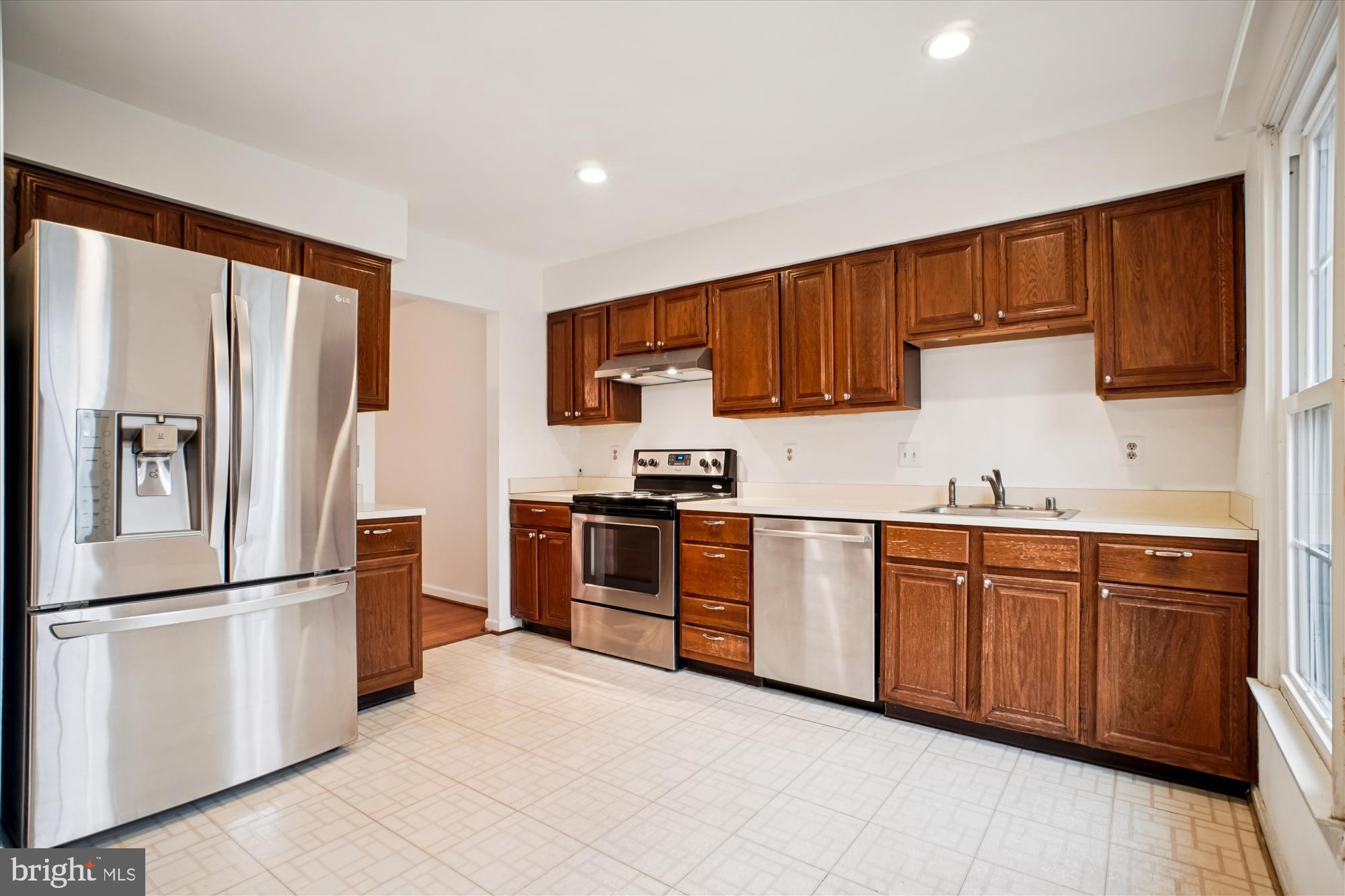 COUNTRY CREEK - Residential