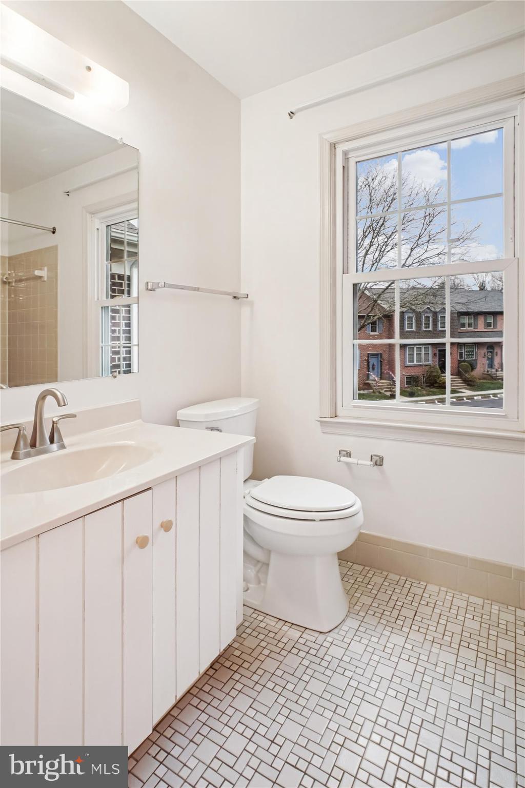 COUNTRY CREEK - Residential