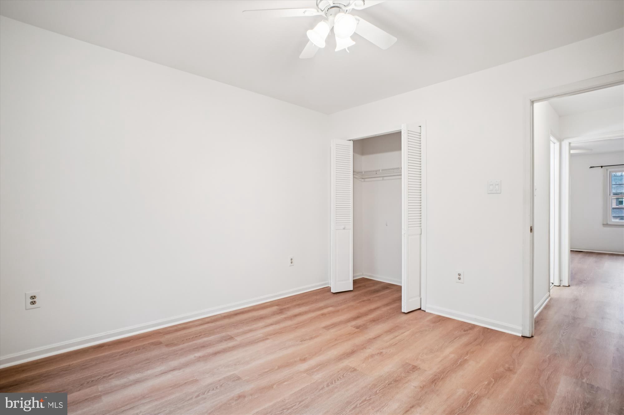 COUNTRY CREEK - Residential