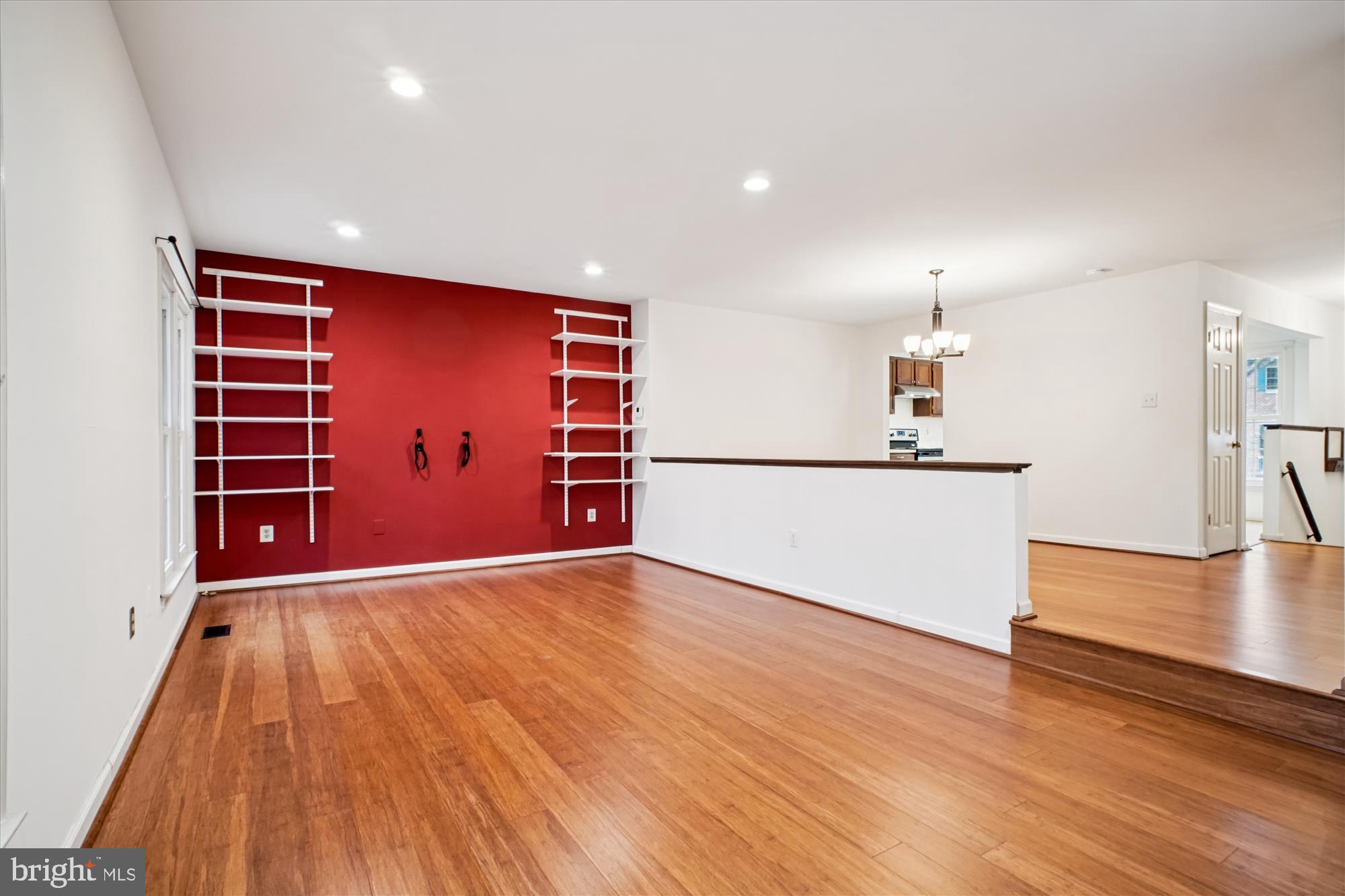 COUNTRY CREEK - Residential