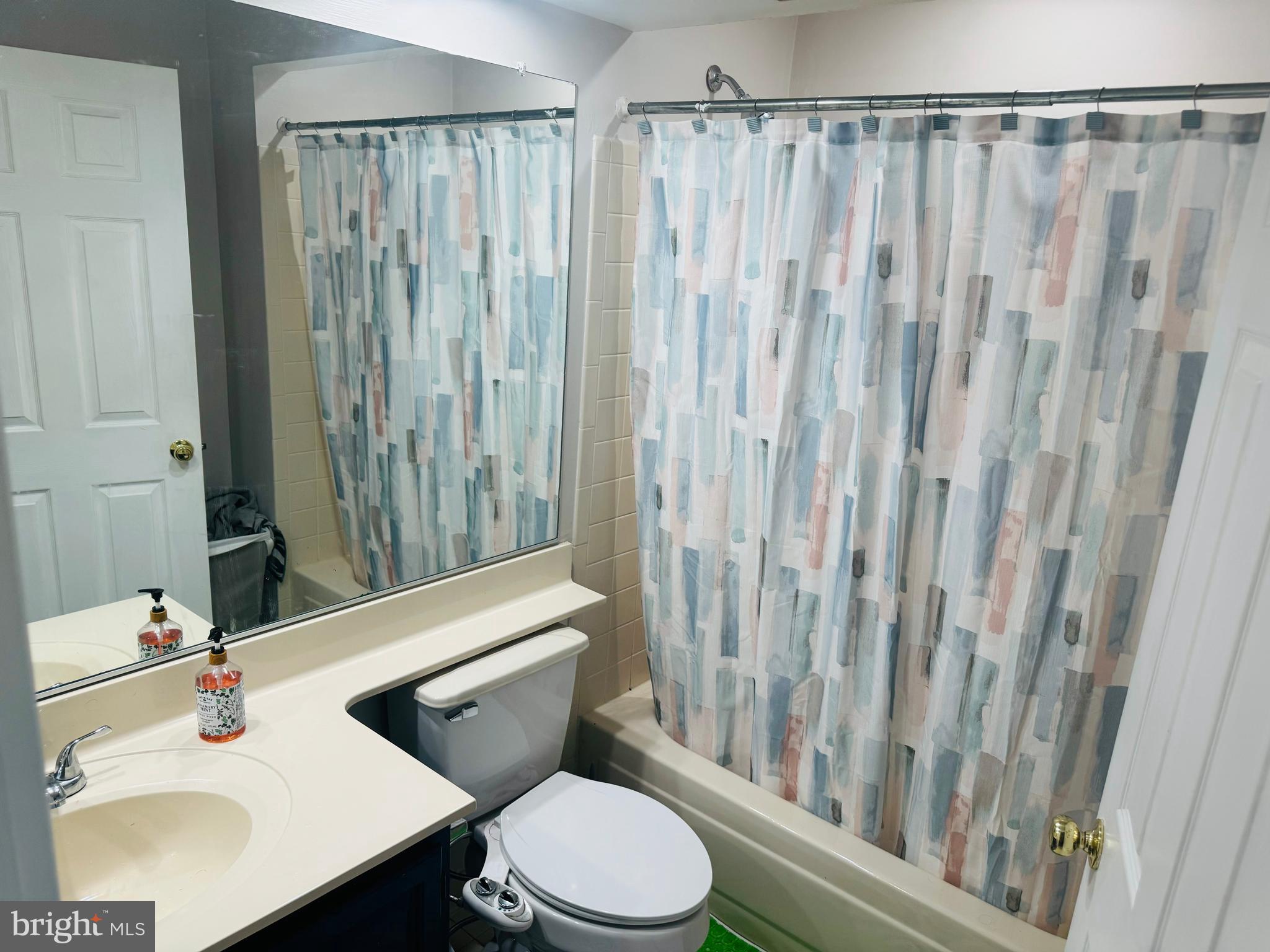 PARADISE - Residential