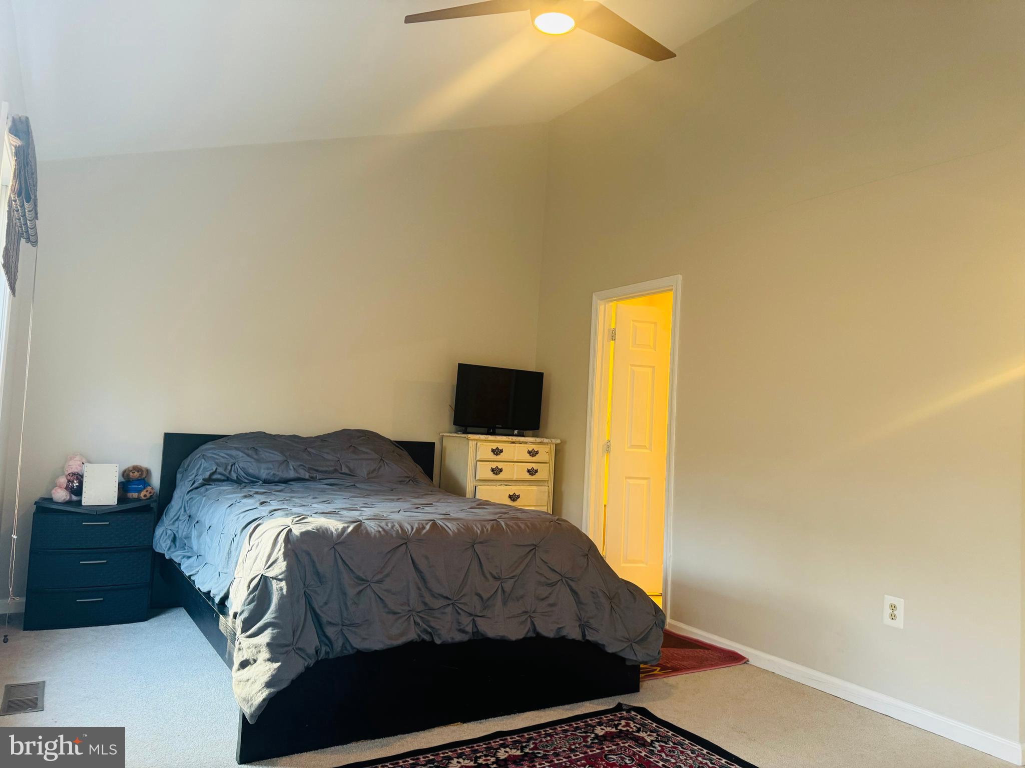 PARADISE - Residential