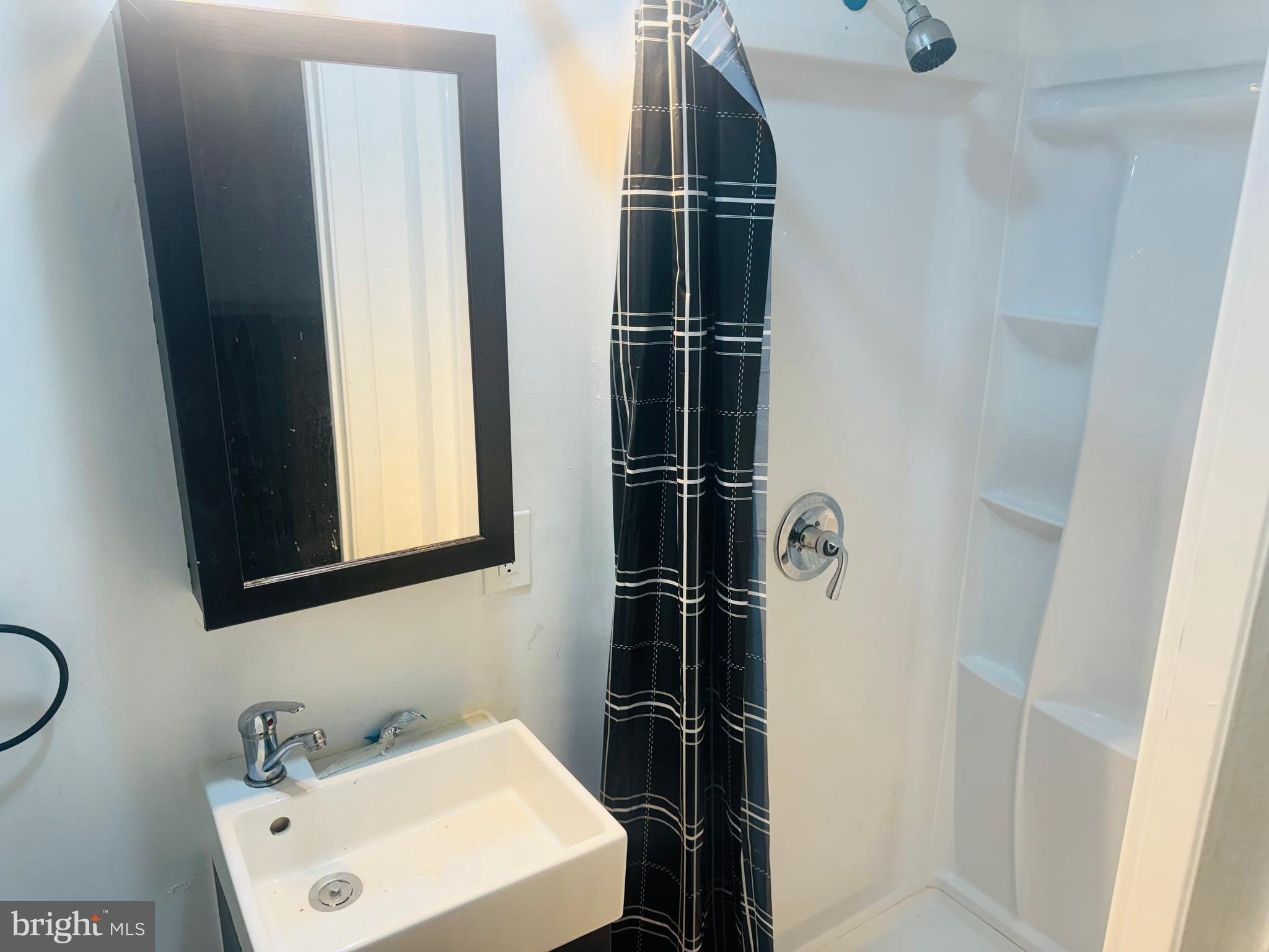 PARADISE - Residential