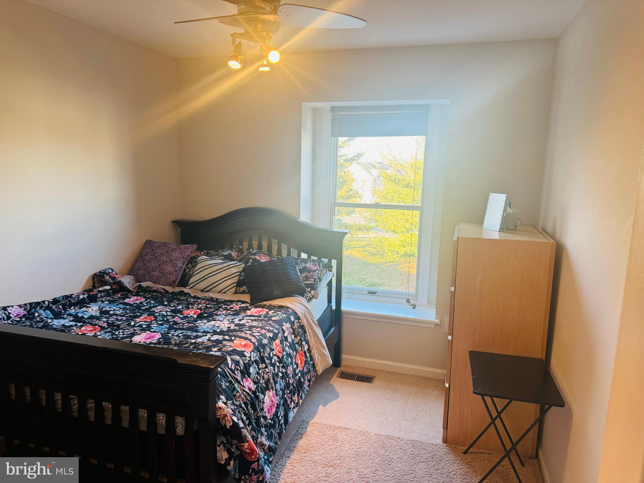 PARADISE - Residential