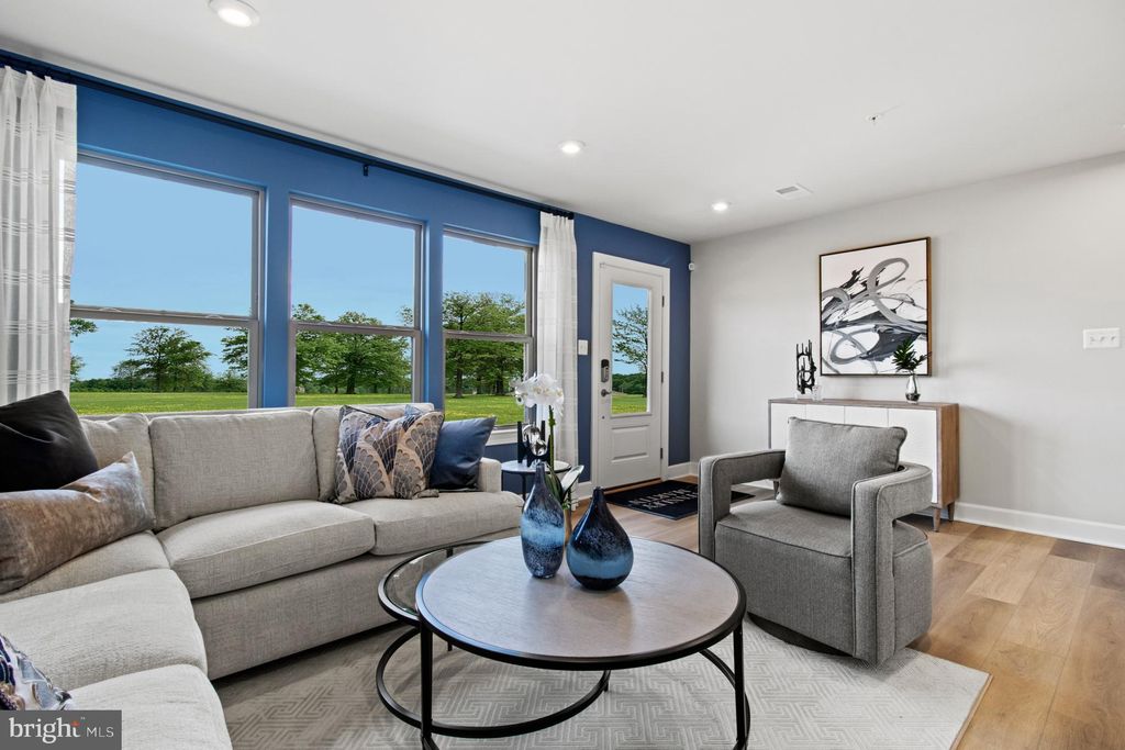 Photo of 10945 Pinnacle Green Road, UPPER MARLBORO, MD 20774 (MLS # MDPG2179092)
