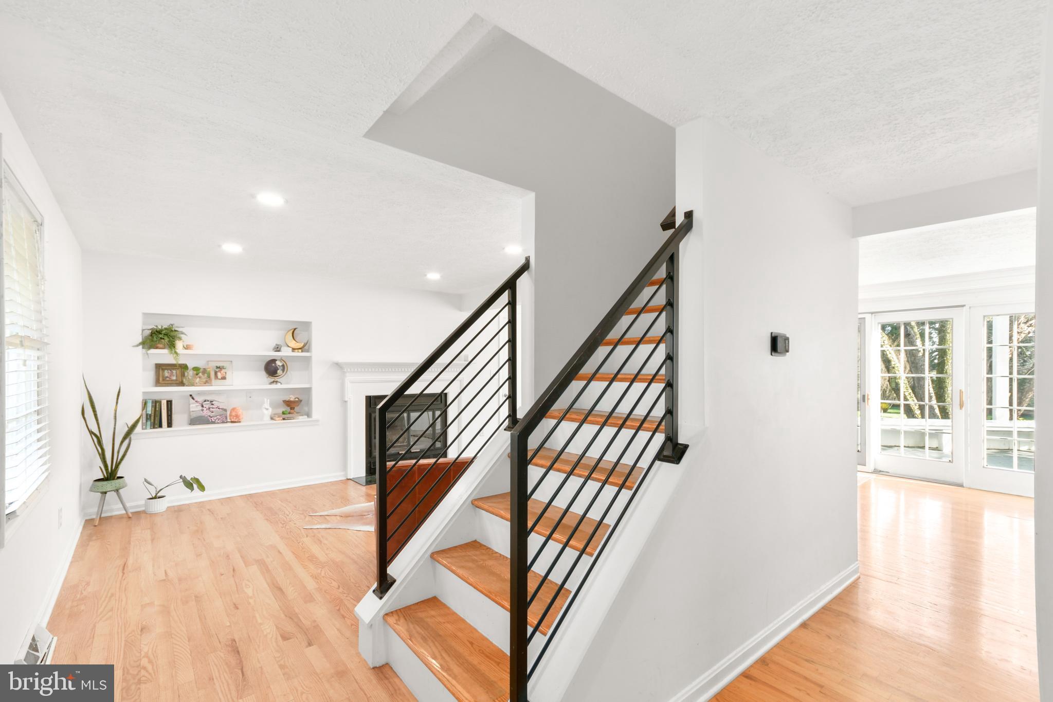 5833 WOODWINDS CIRCLE