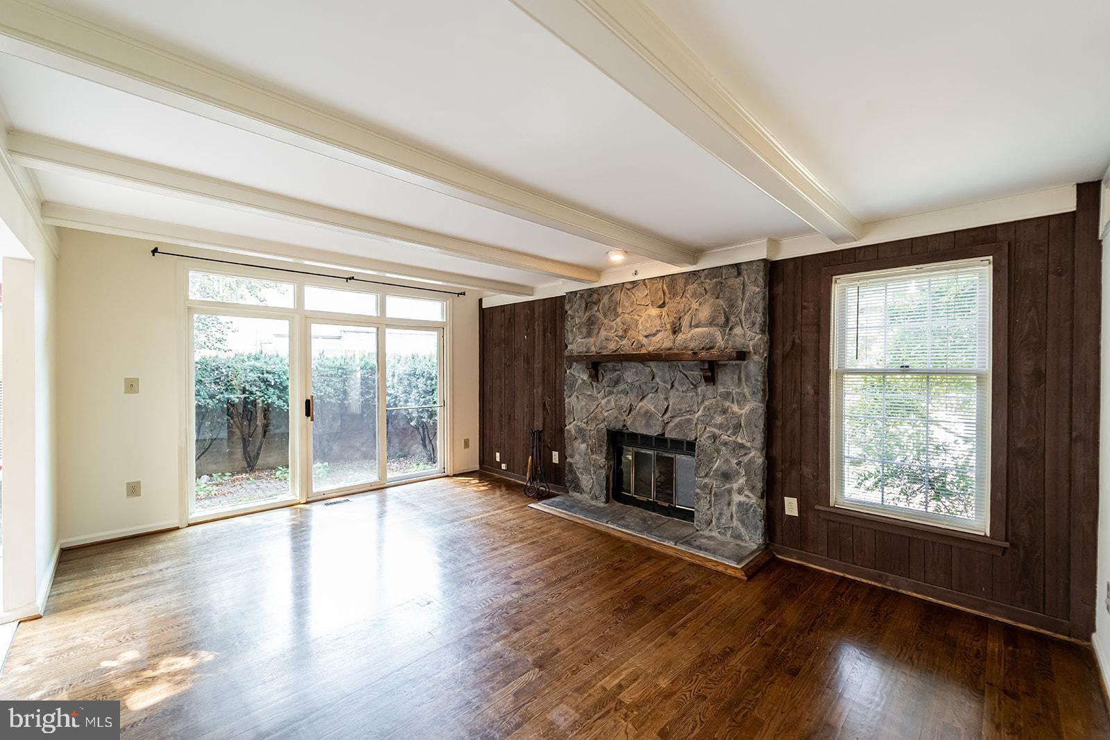 TUCKERMAN STATION - Residential Lease