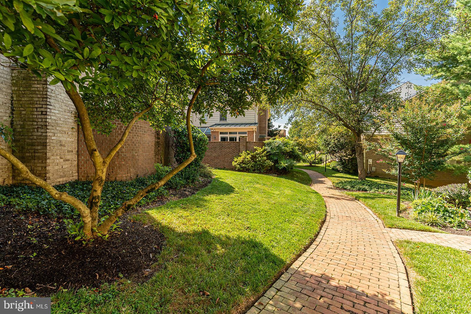 TUCKERMAN STATION - Residential Lease