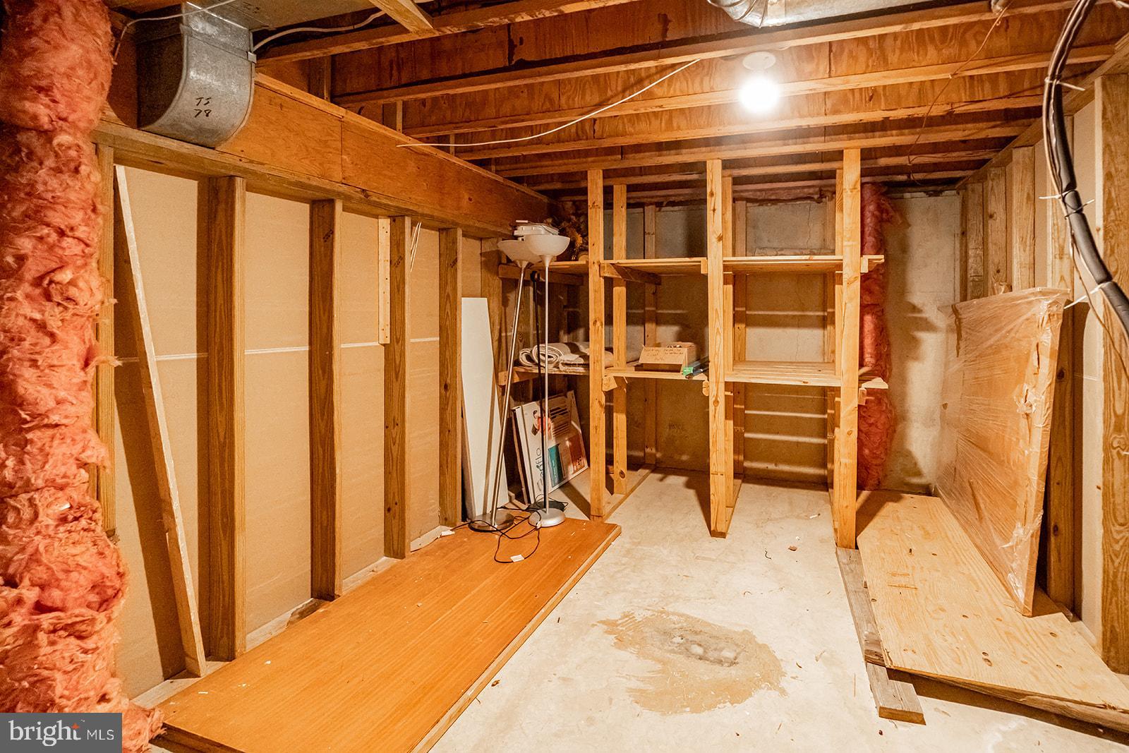 TUCKERMAN STATION - Residential Lease