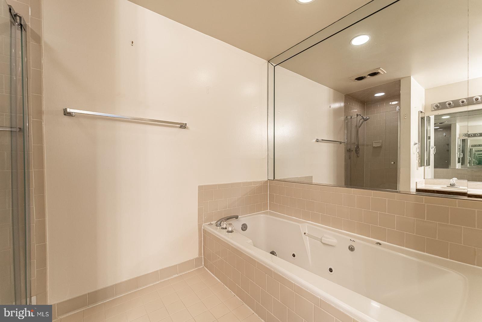 TUCKERMAN STATION - Residential Lease