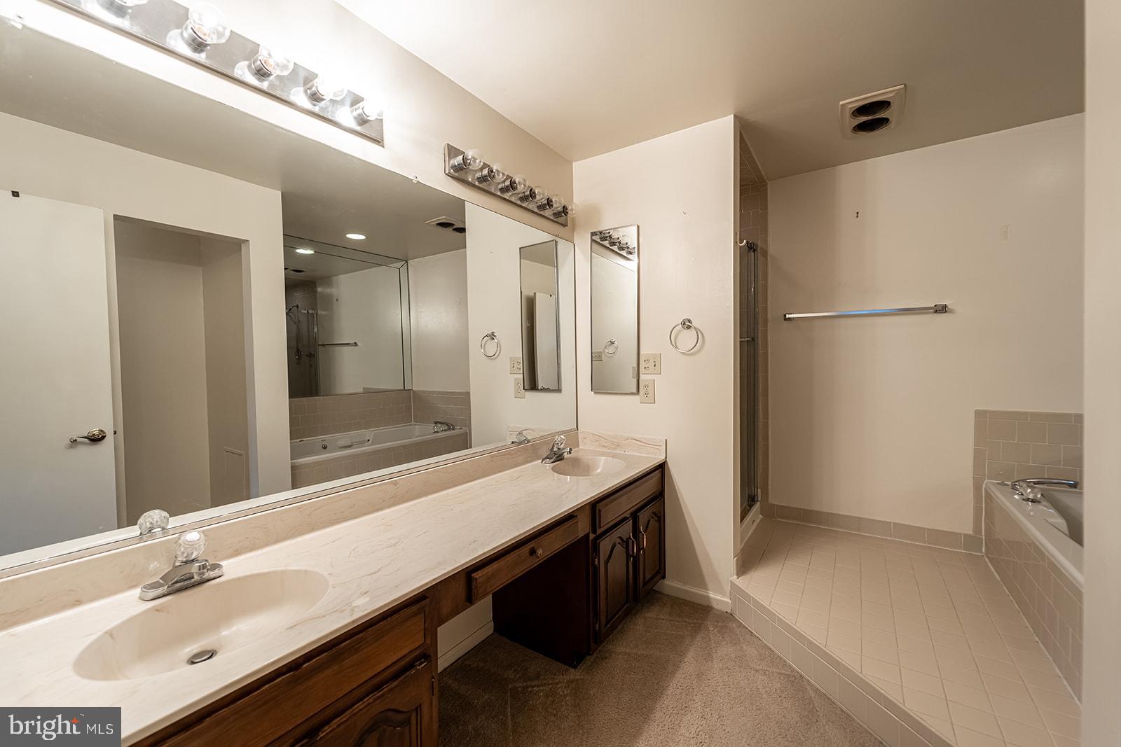 TUCKERMAN STATION - Residential Lease