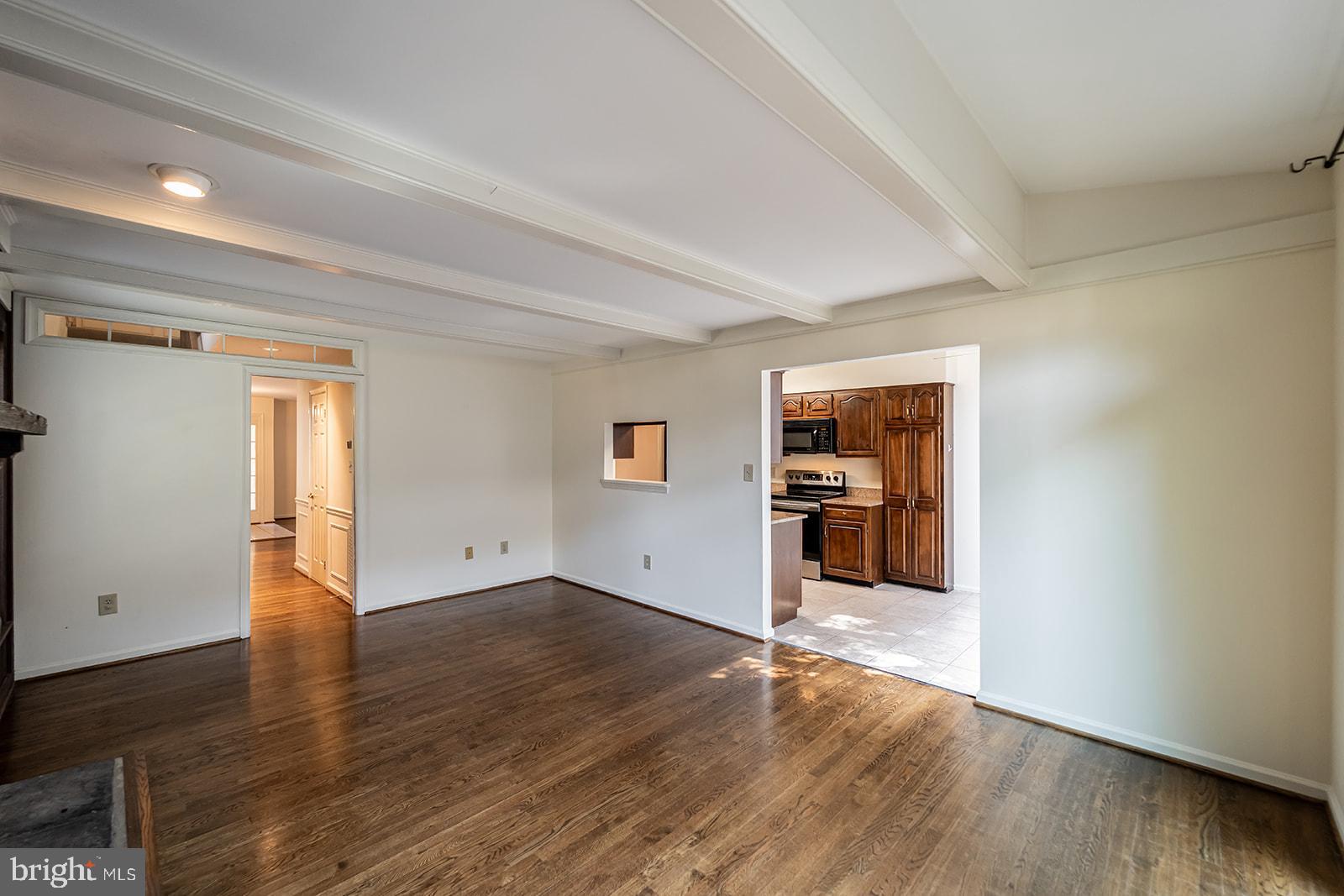 TUCKERMAN STATION - Residential Lease