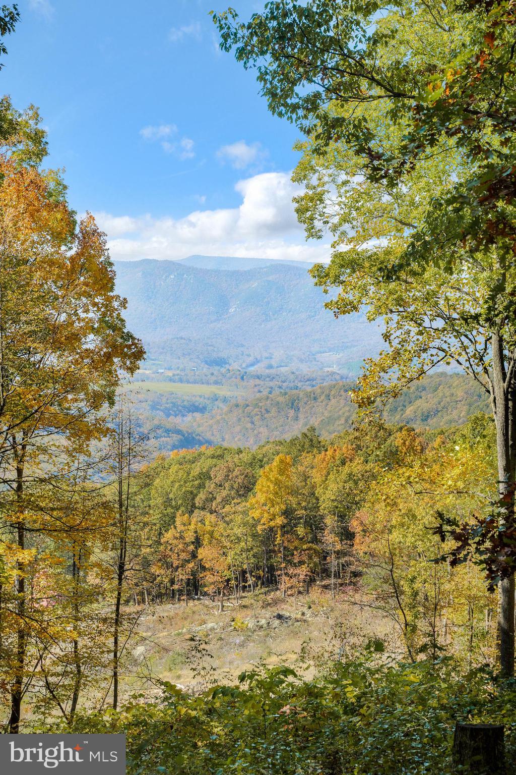 VALLEY VIEW FARMS - Residential