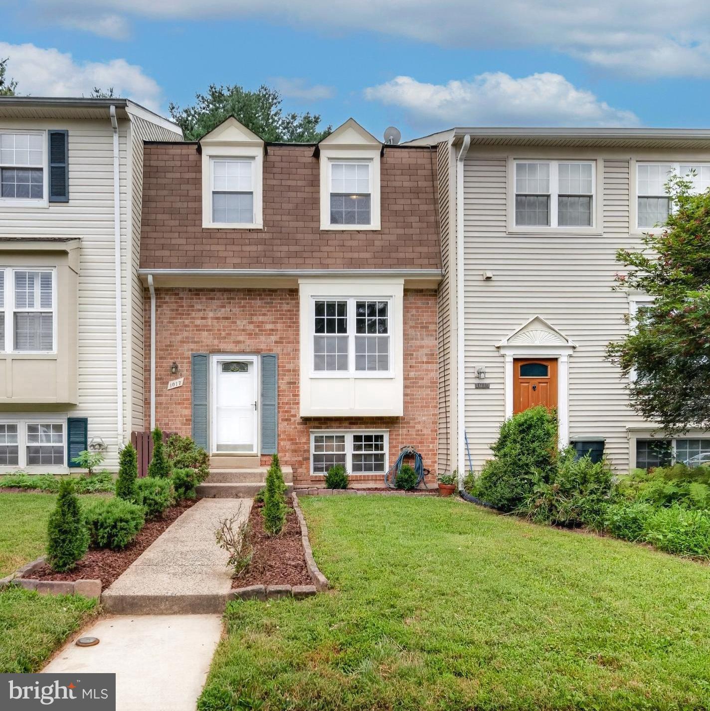 1017 COPPERSTONE COURT