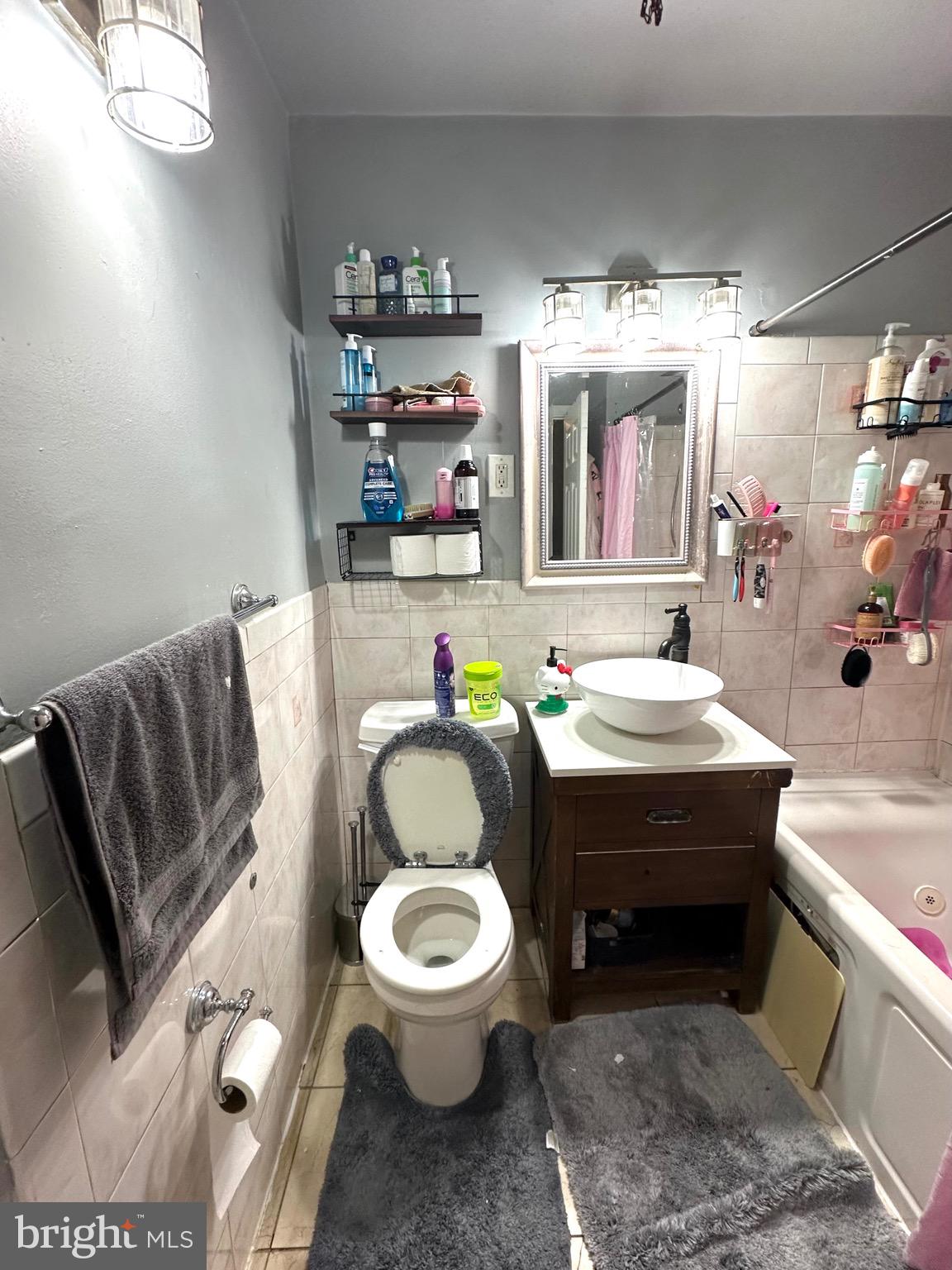 MAYFAIR - Residential