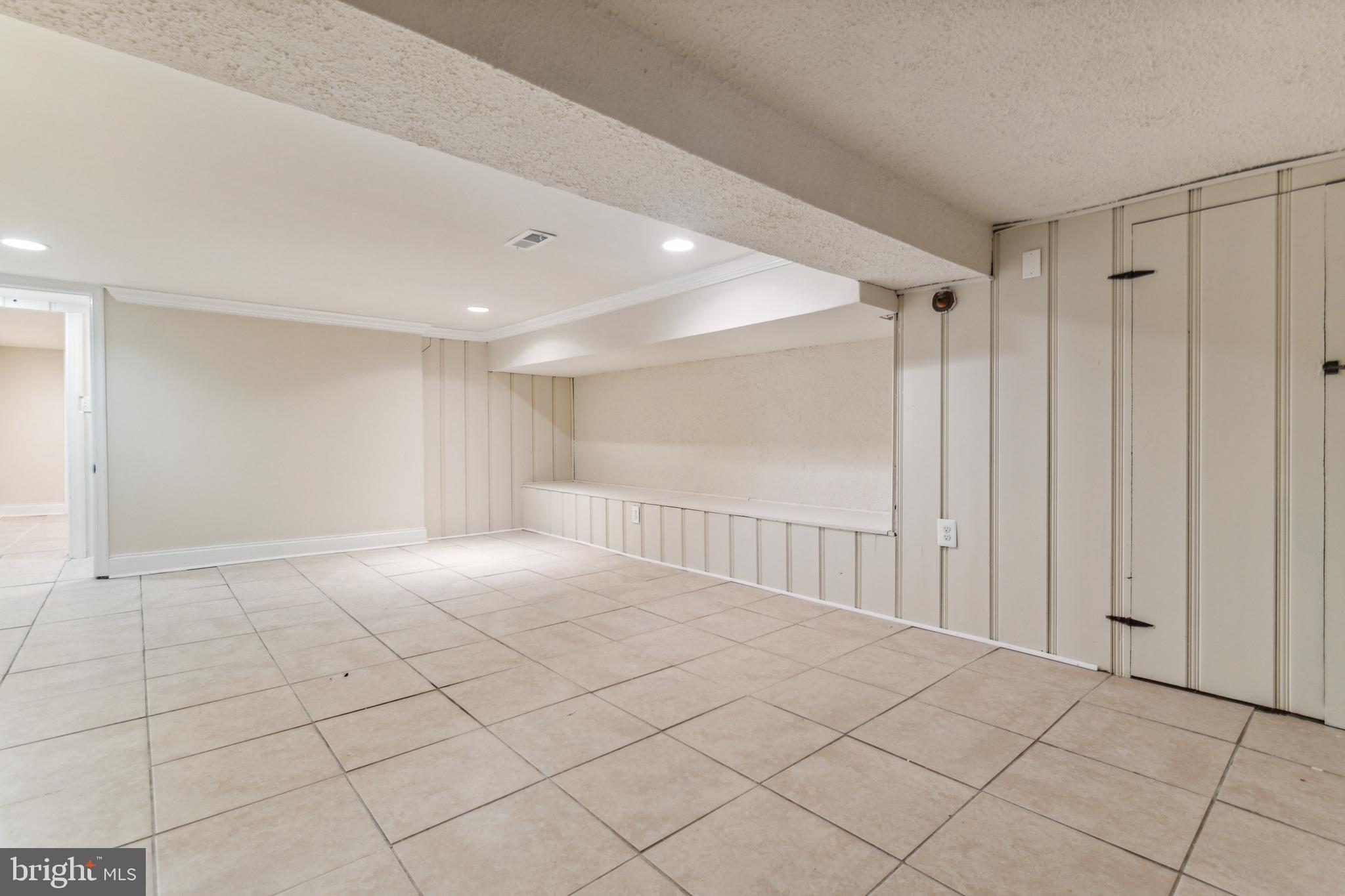 CLAREMONT-FREEDOM - Residential