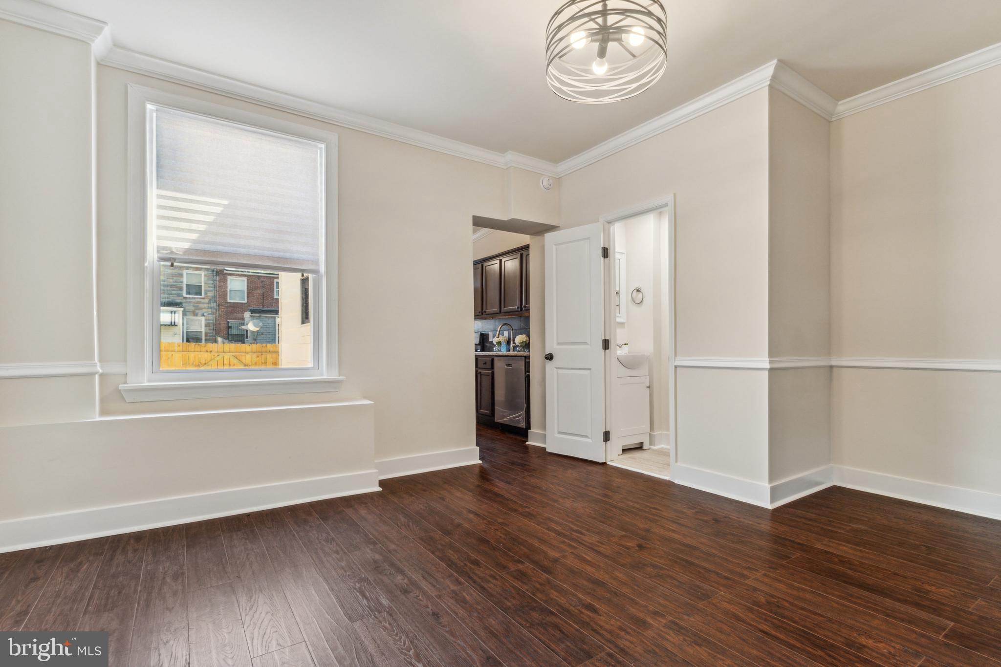 CLAREMONT-FREEDOM - Residential