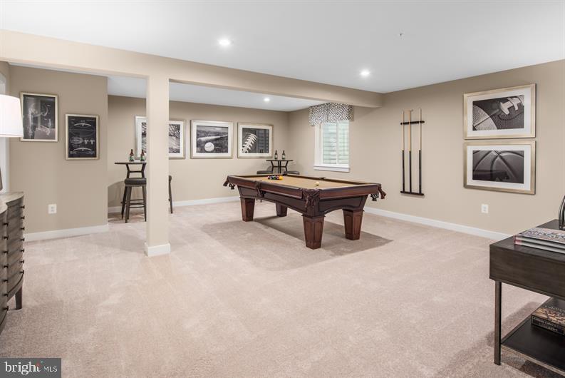 LAKE LINGANORE - Residential