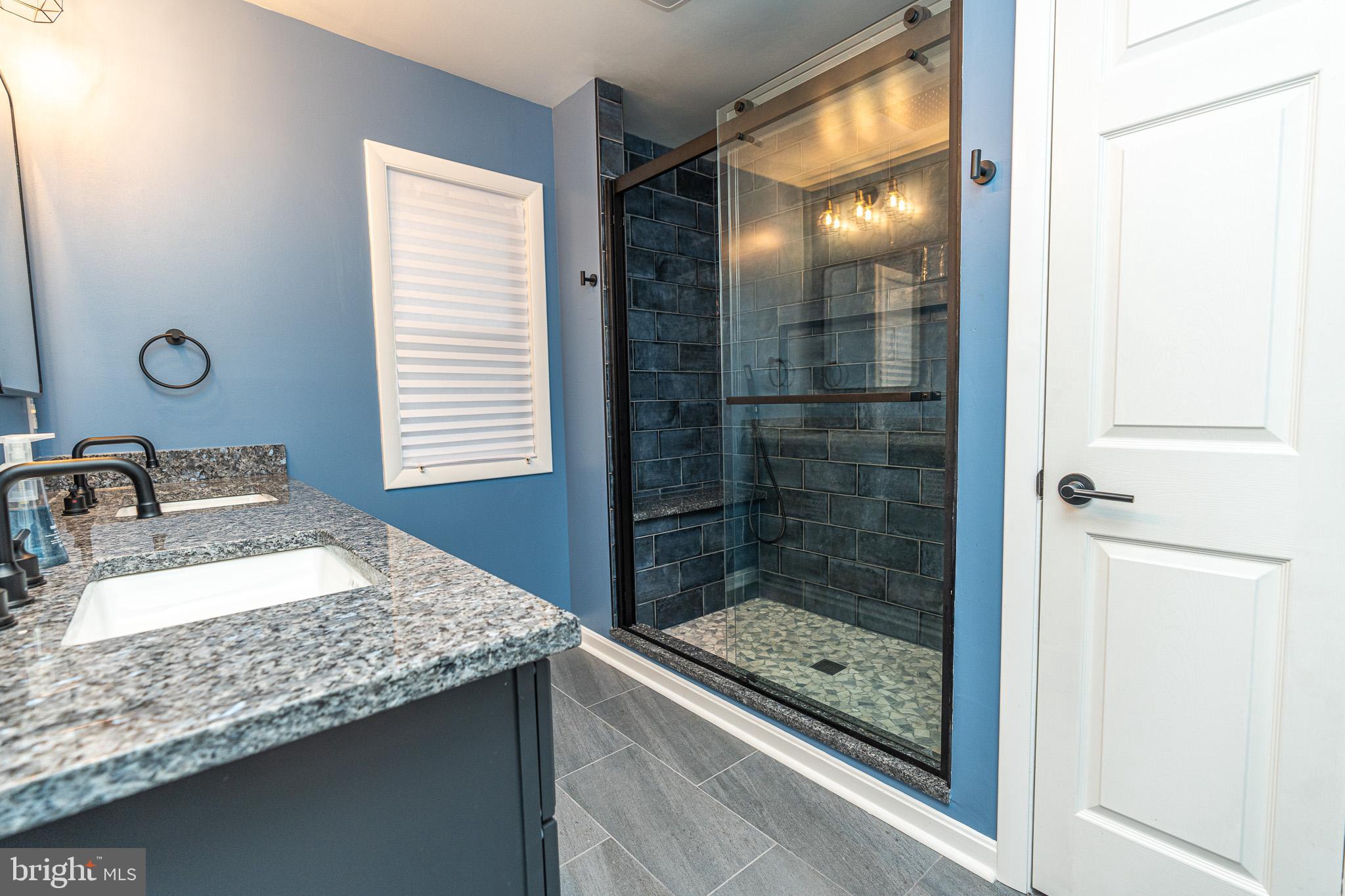 ROSEWALD BEACH - Residential