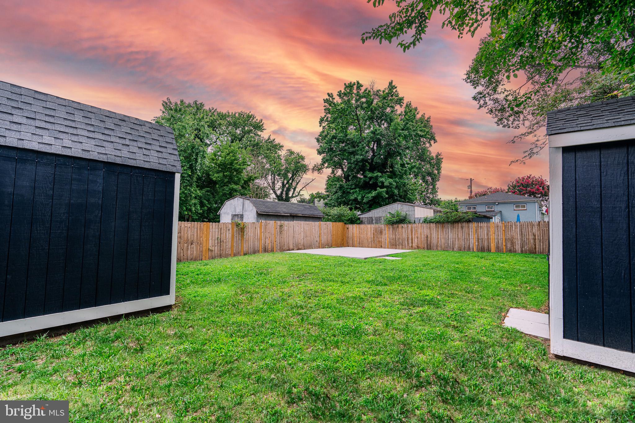 ROSEWALD BEACH - Residential