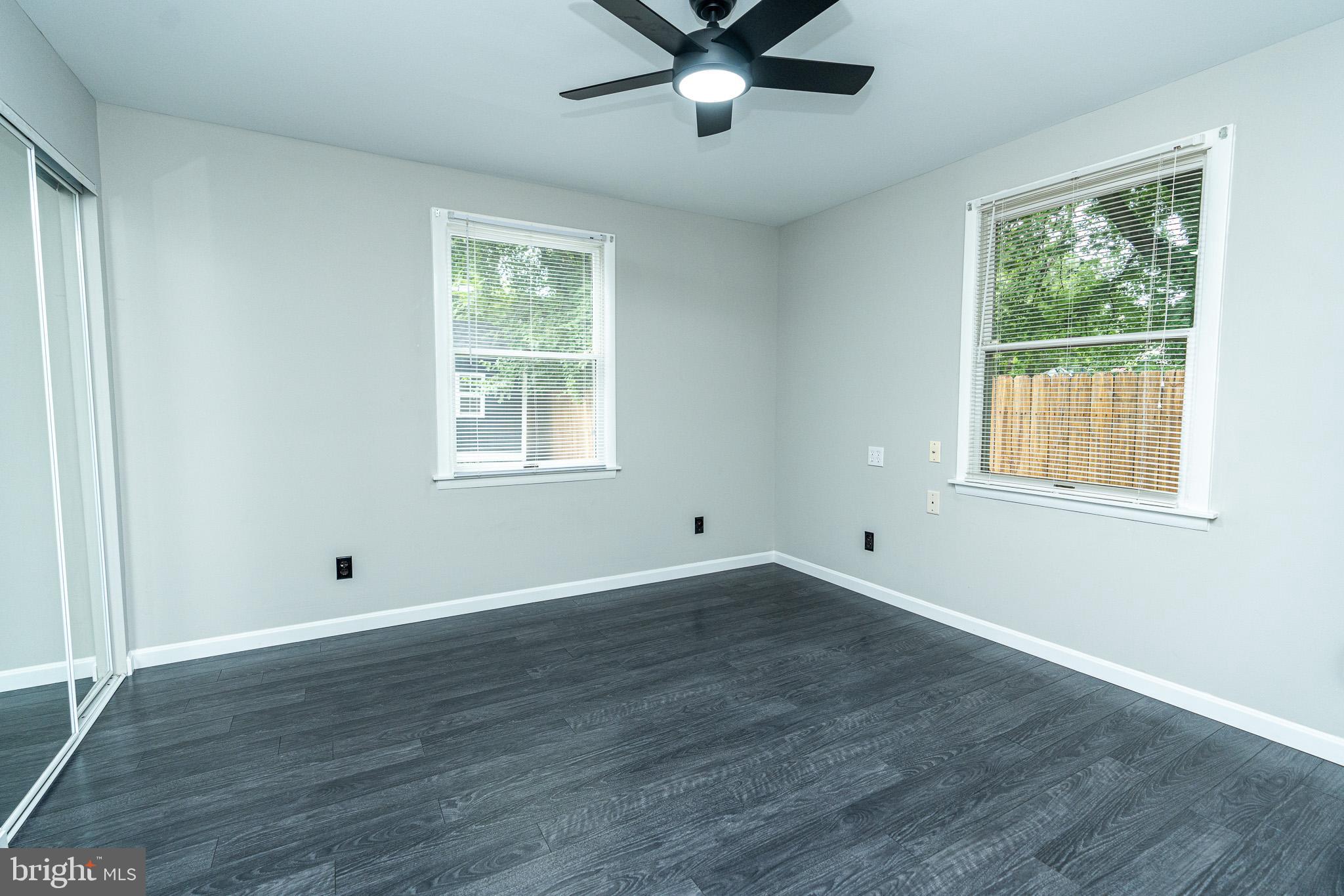 ROSEWALD BEACH - Residential