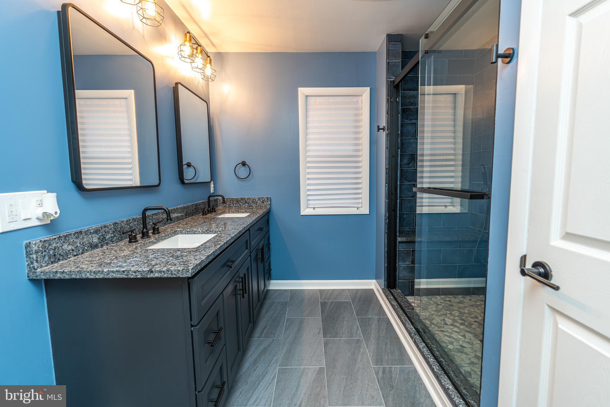 ROSEWALD BEACH - Residential