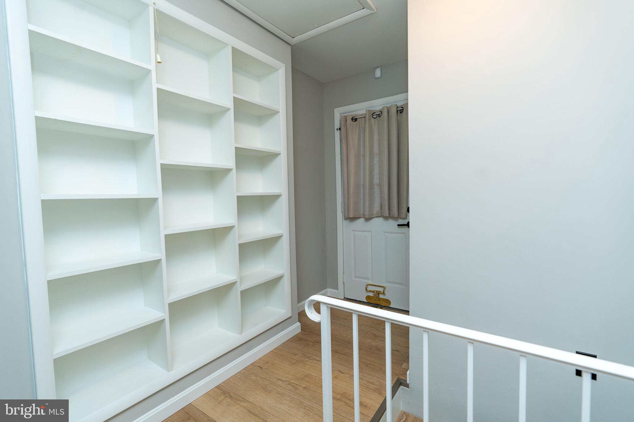 ROSEWALD BEACH - Residential