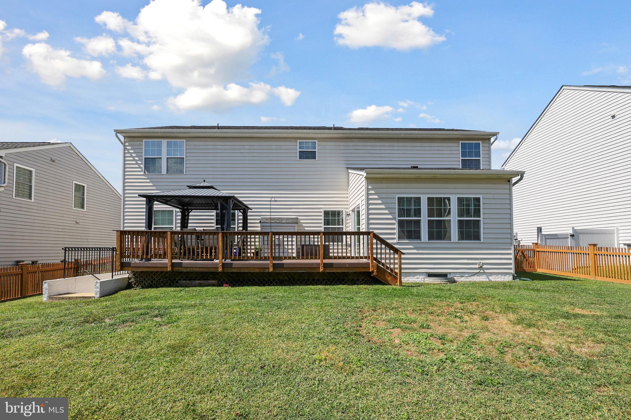 PORT POTOMAC - Residential