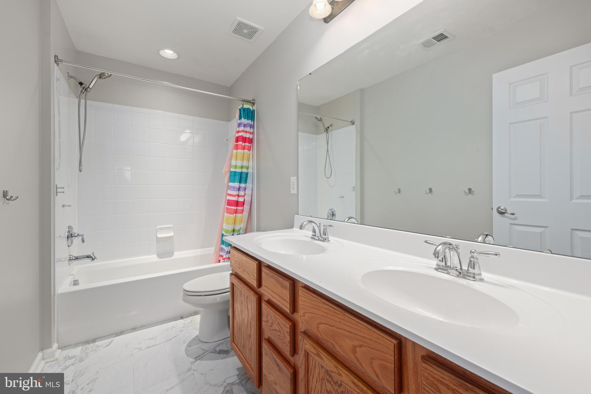 PORT POTOMAC - Residential