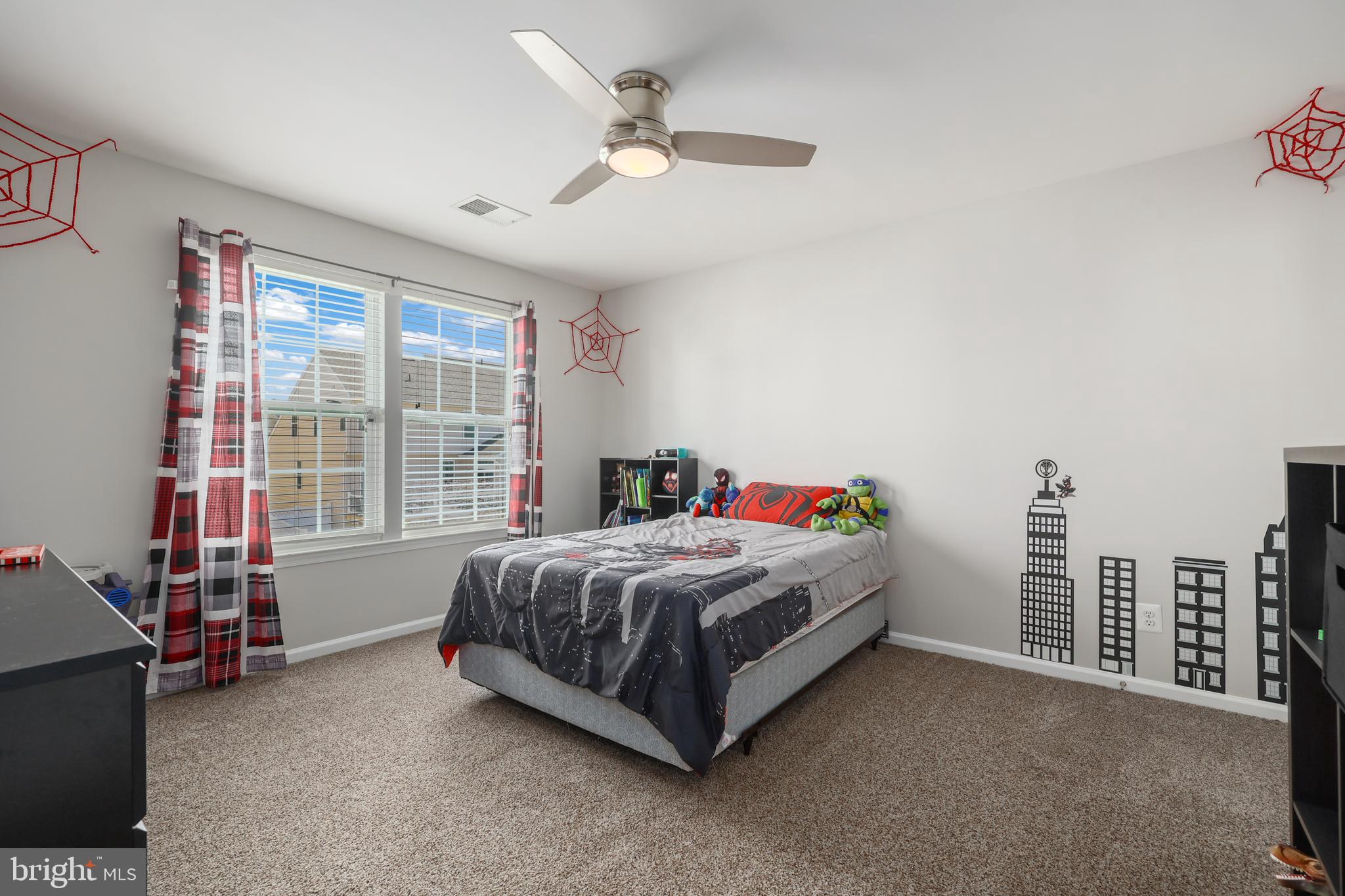 PORT POTOMAC - Residential