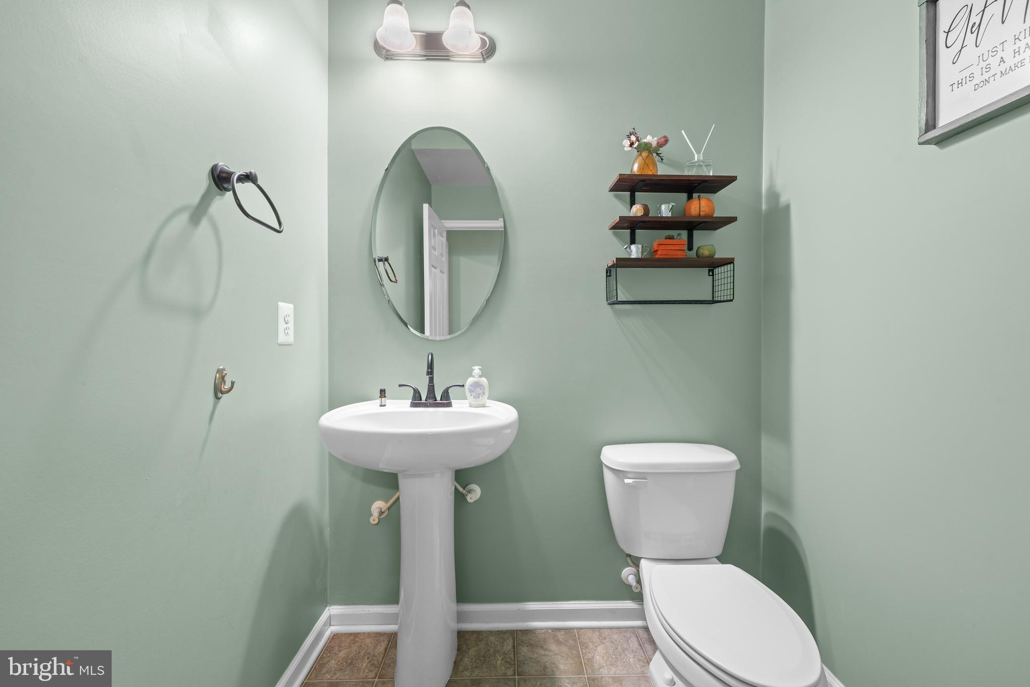 PORT POTOMAC - Residential