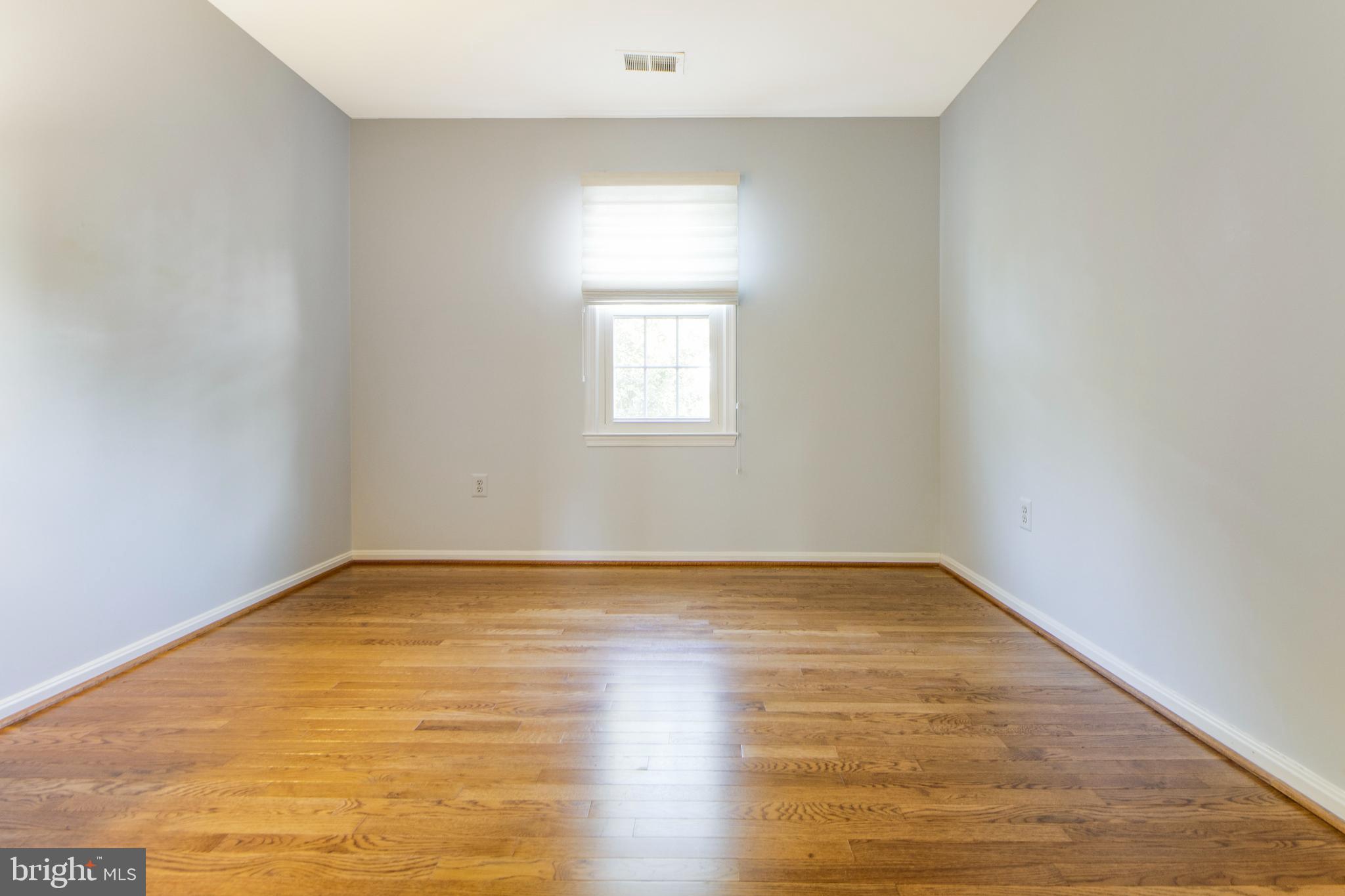 ROLLING ACRES - Residential