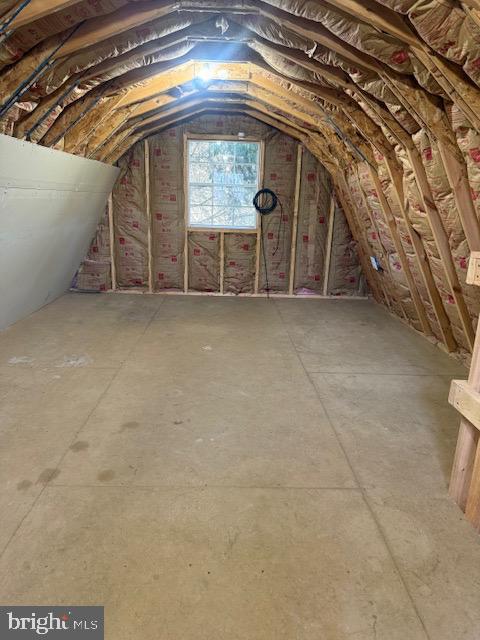 TWIN ACRES - Residential