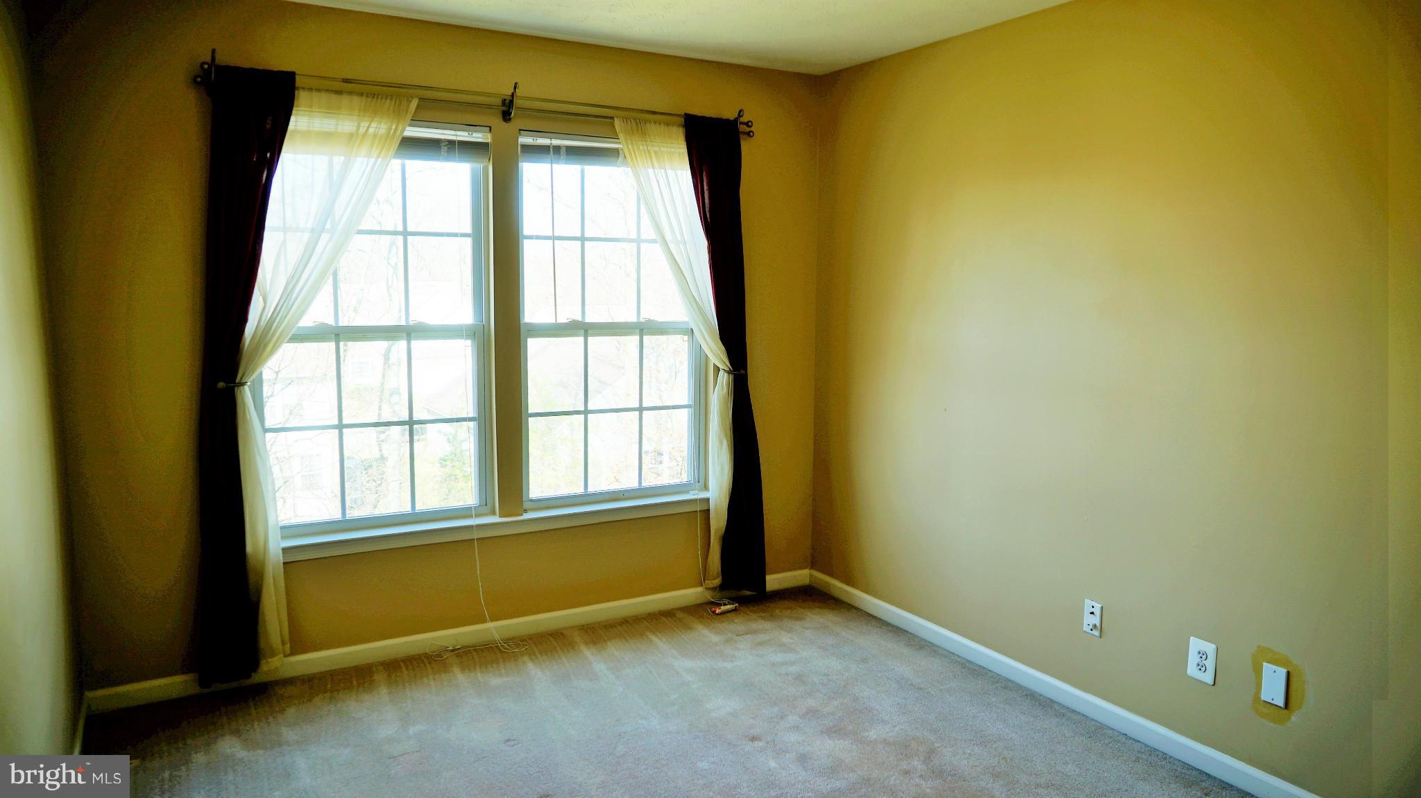 CLUB AT PATRIOTS GLEN - Residential