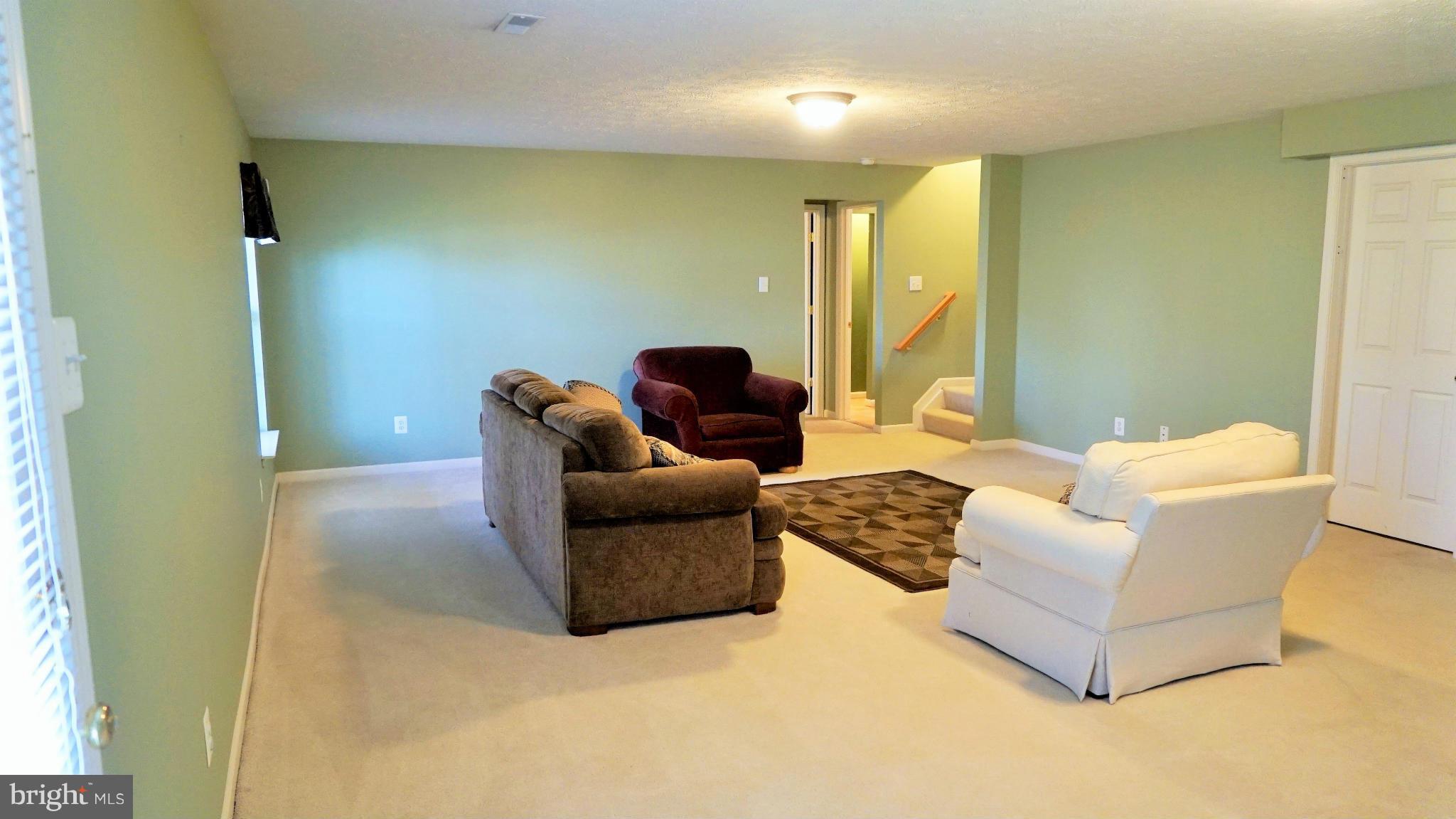 CLUB AT PATRIOTS GLEN - Residential