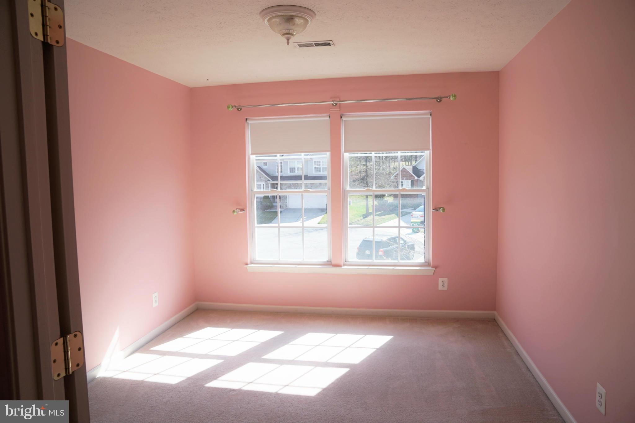 CLUB AT PATRIOTS GLEN - Residential