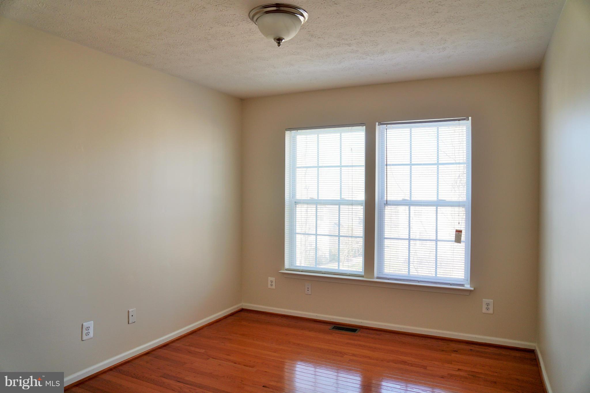 CLUB AT PATRIOTS GLEN - Residential