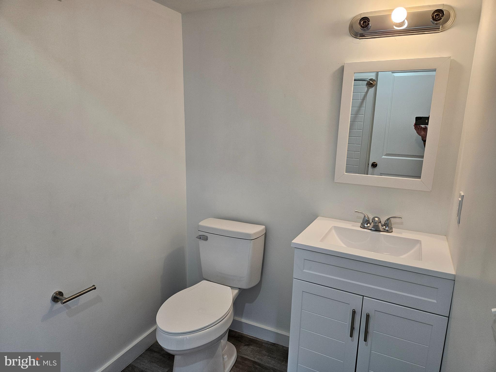 LAFAYETTE HILL - Residential Lease