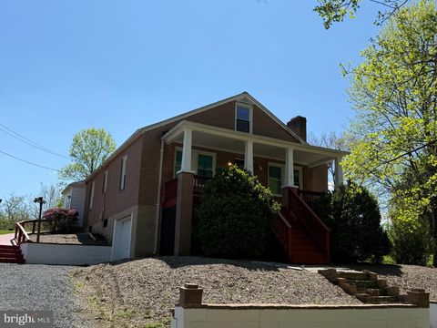 6156 STONEWALL JACKSON HIGHWAY FRONT ROYAL VA 22630
