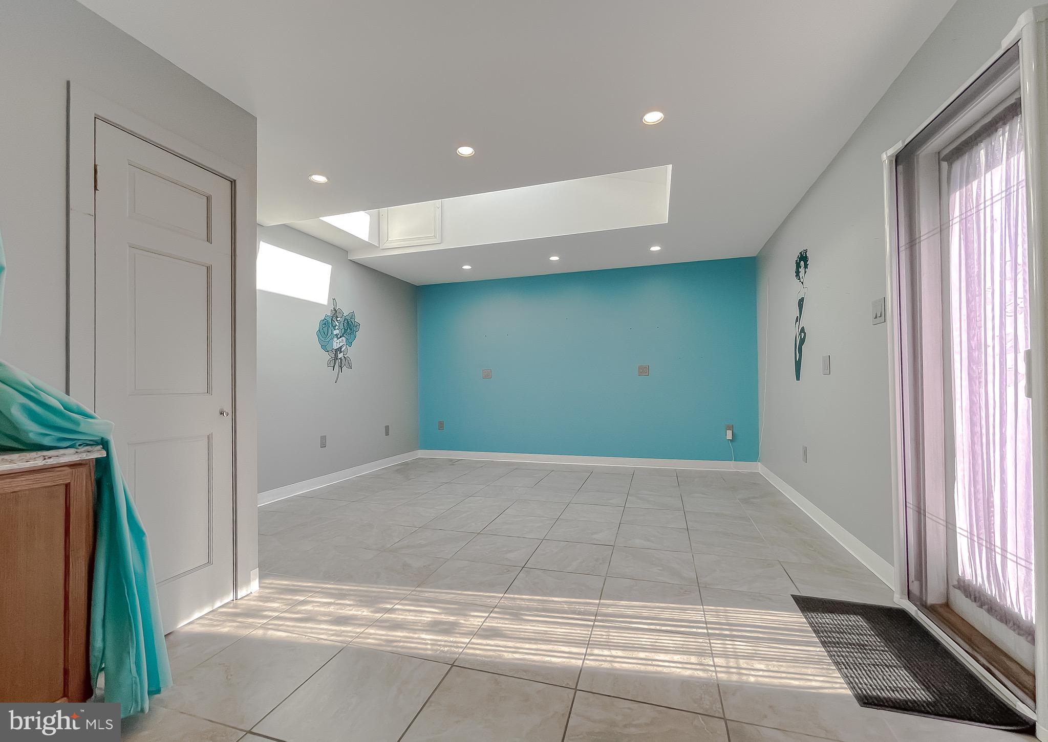 CARRINGTON - Residential