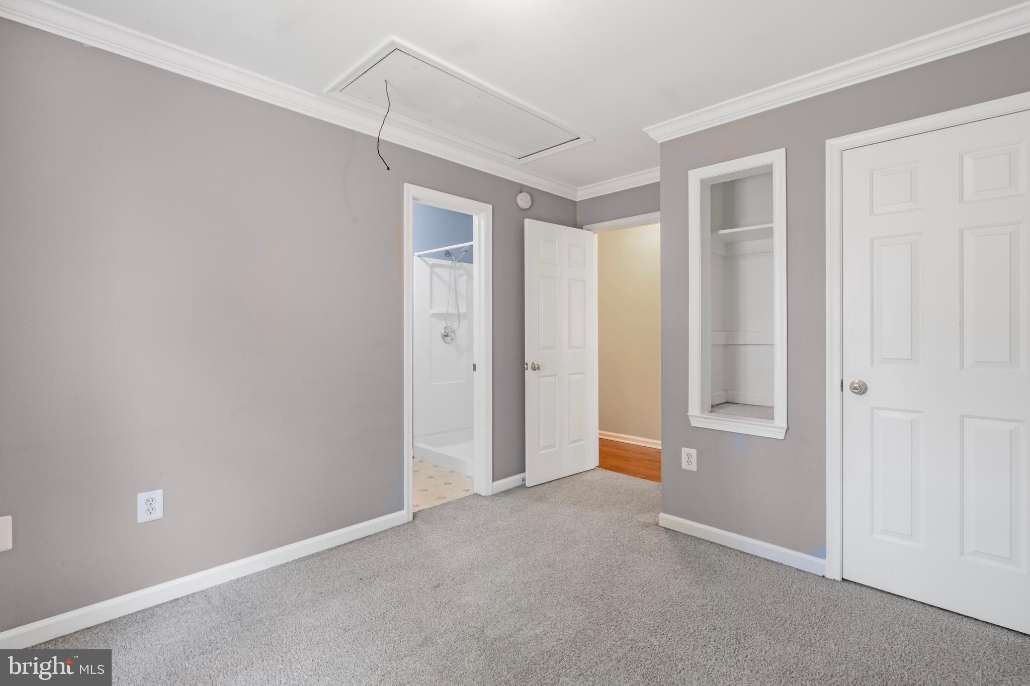 DIAMOND POINT - Residential