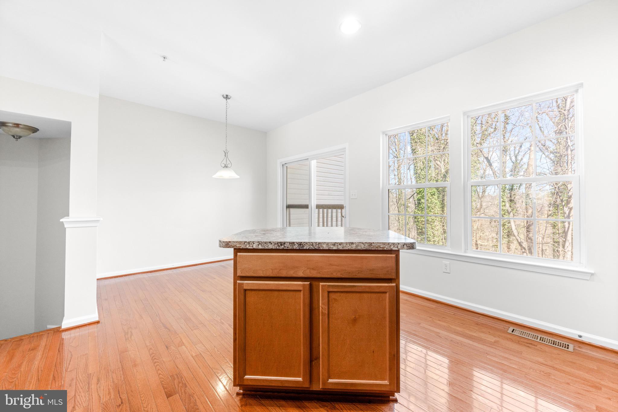 WYNDHOLME WOODS - Residential