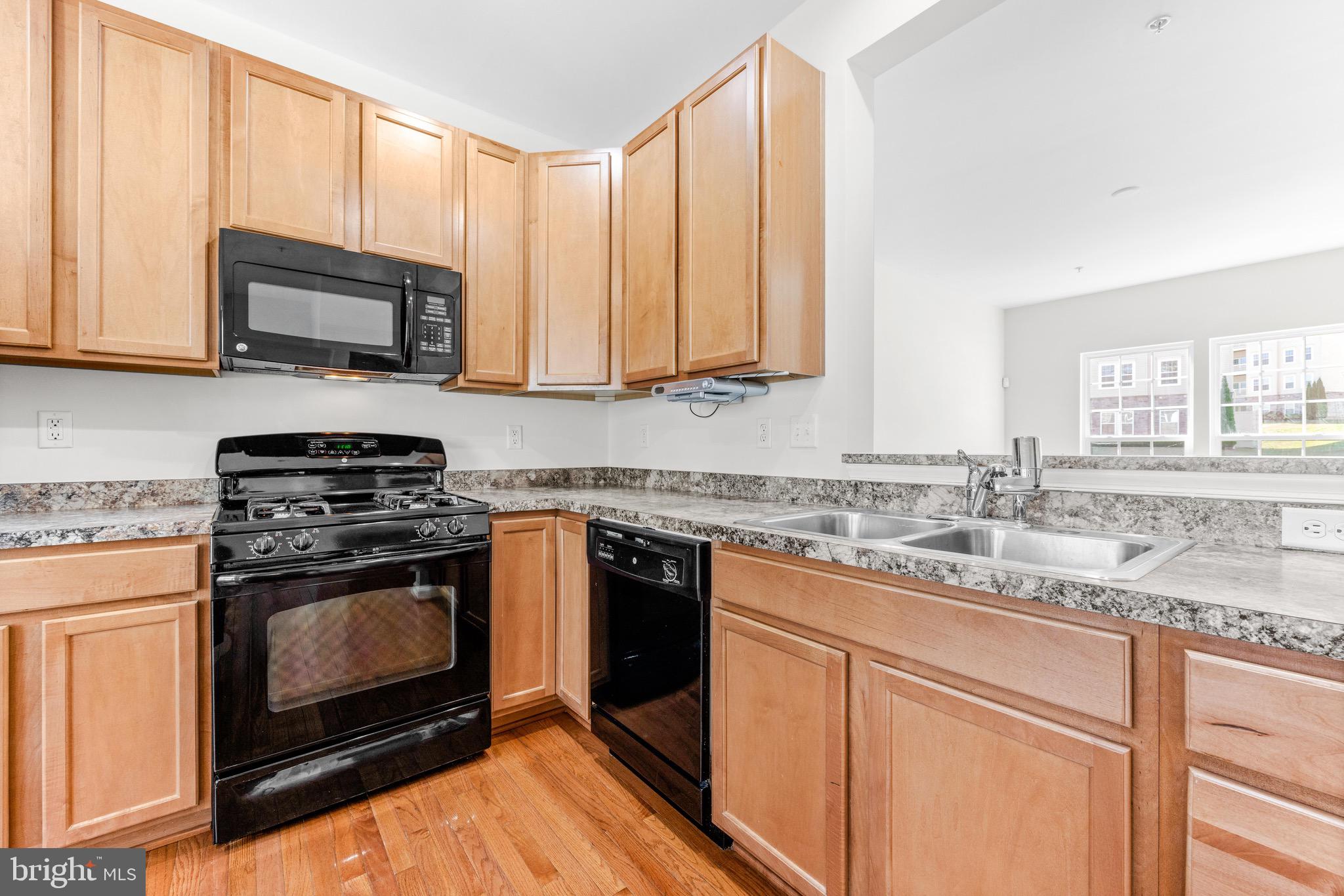 WYNDHOLME WOODS - Residential