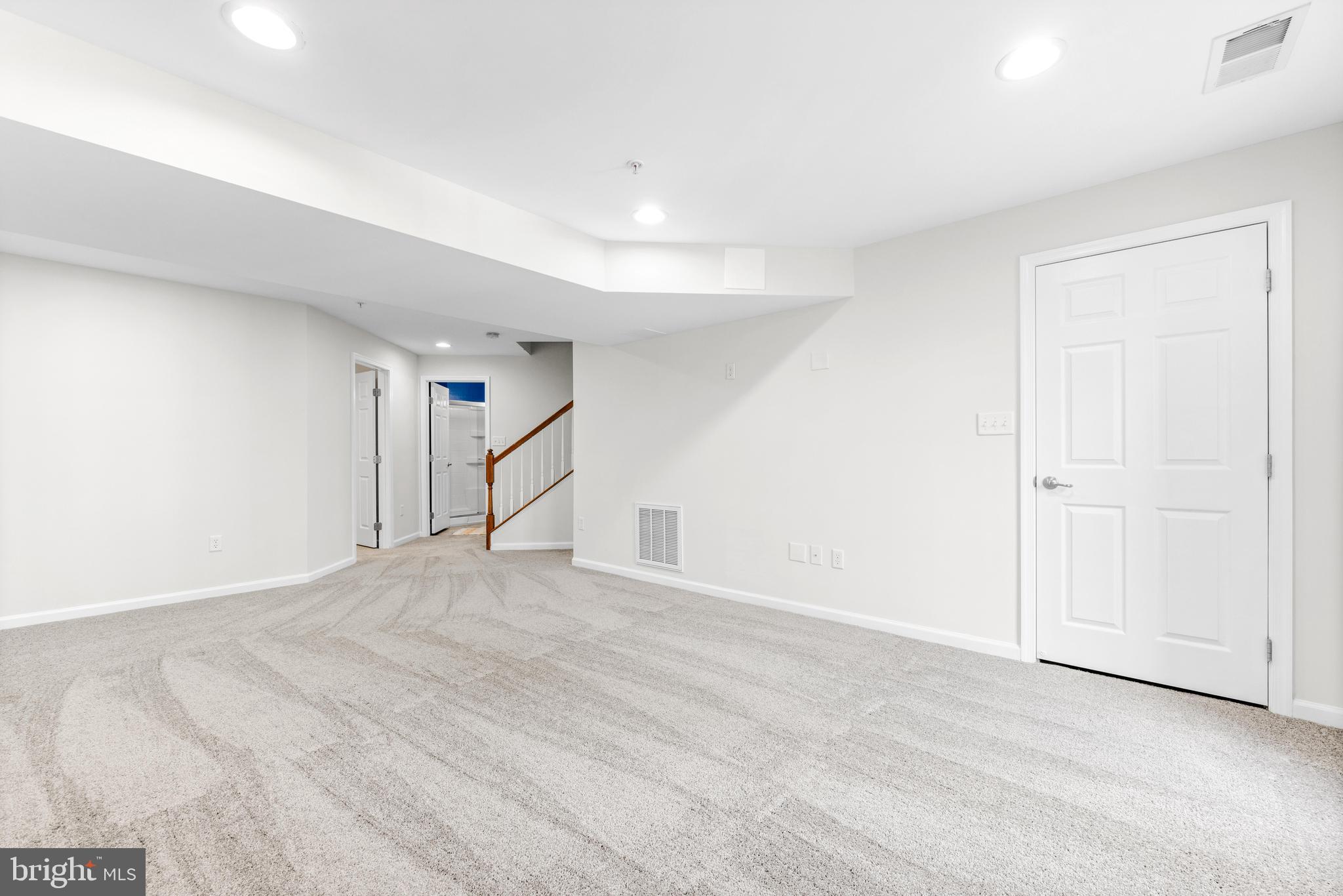 WYNDHOLME WOODS - Residential