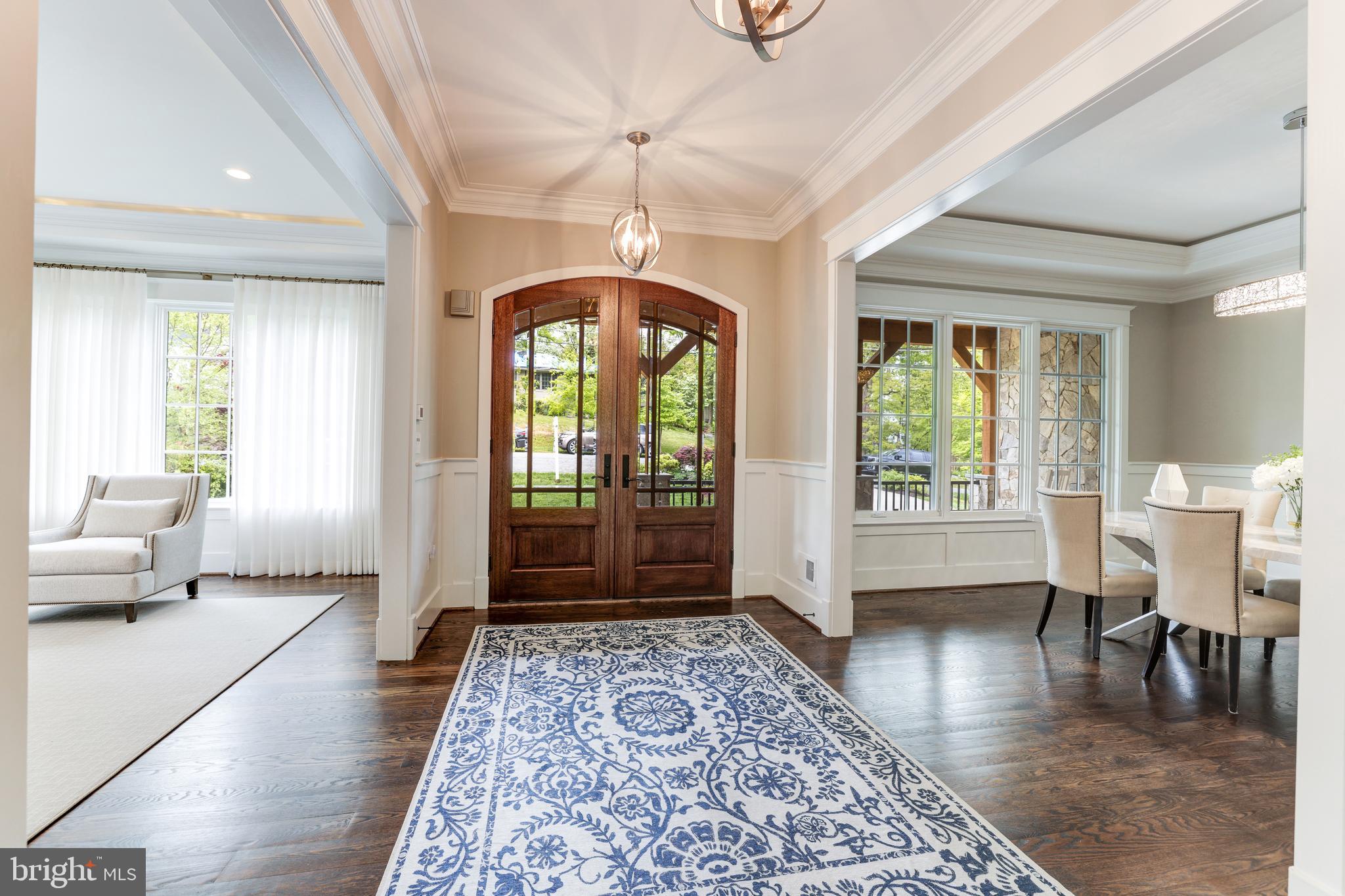 SALONA VILLAGE - Residential