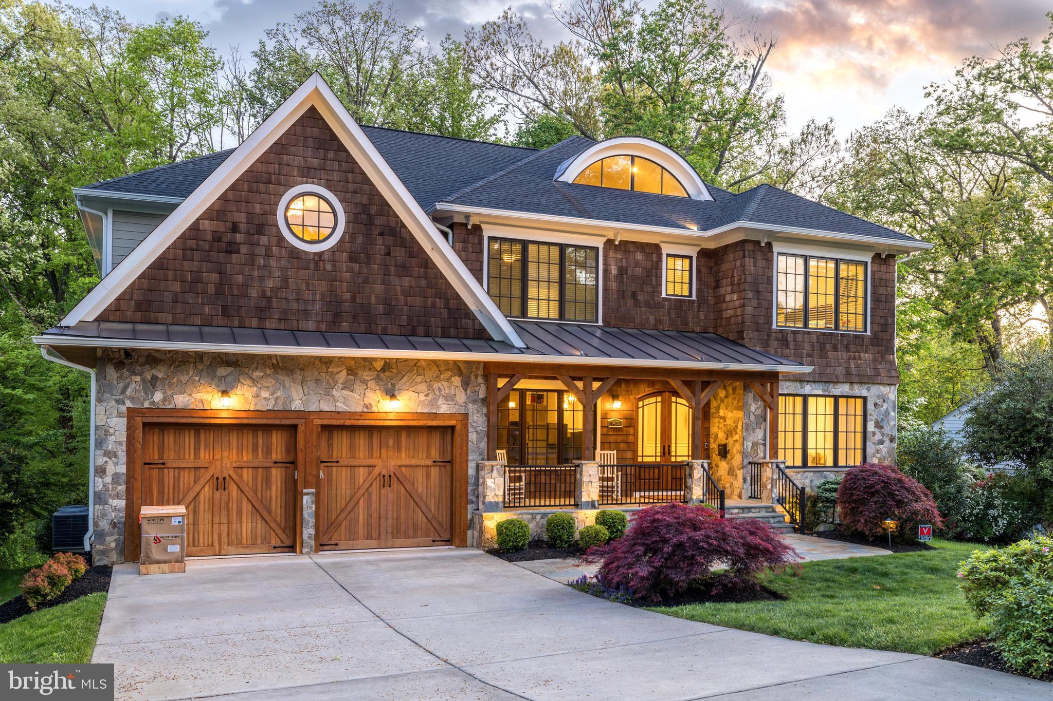 SALONA VILLAGE - Residential